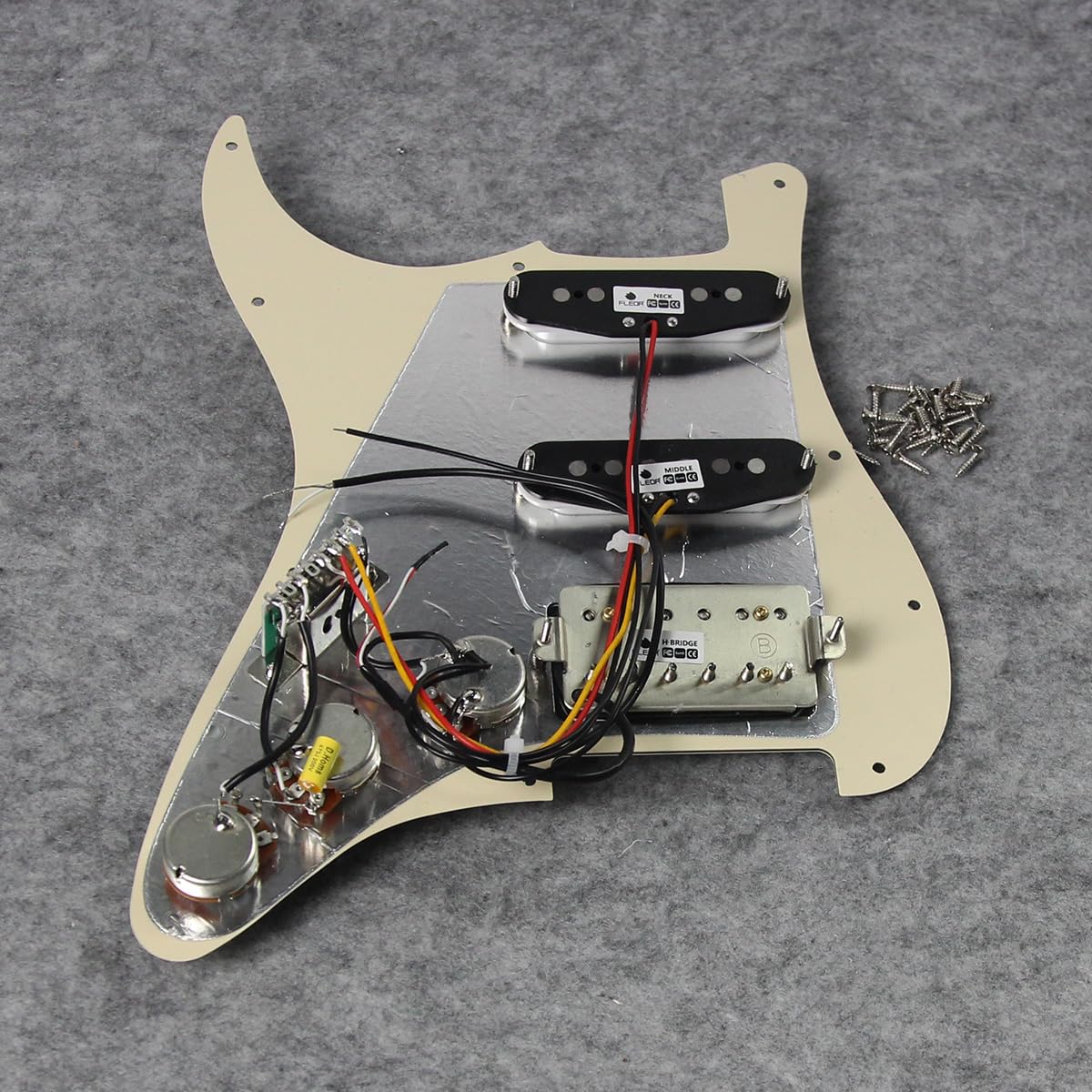 FLEOR Alnico 5 SSH Prewired Pickguard 3Ply Cream Loaded Pickguard Humbucker Pickup Set