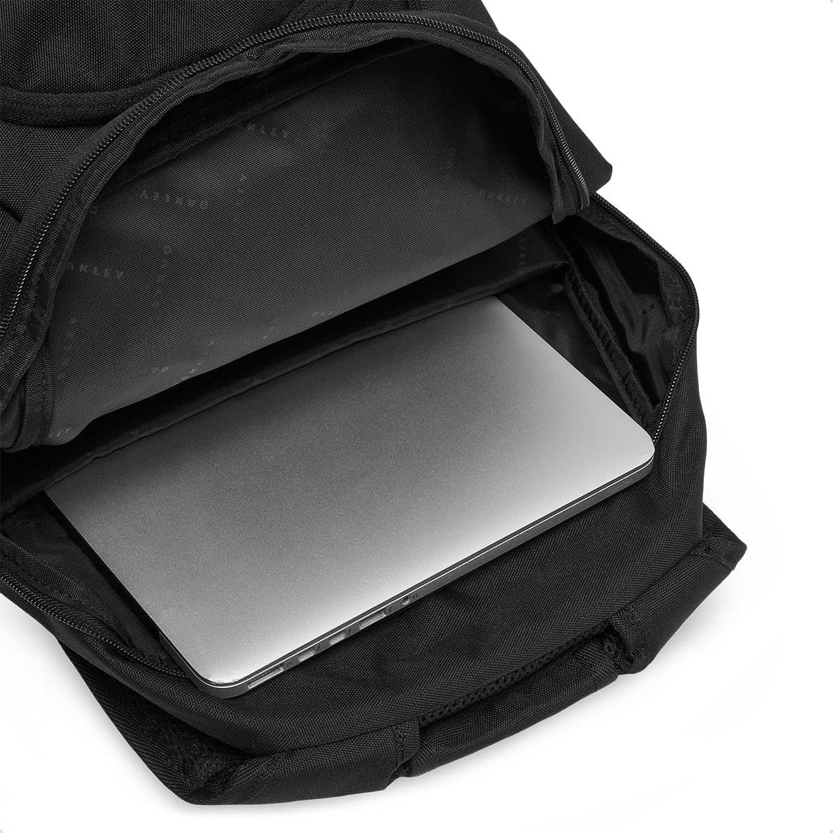 Oakley Man Primer Recycled Laptop Bag, Black, One Size, Oakley Primer Recycled Laptop Bag