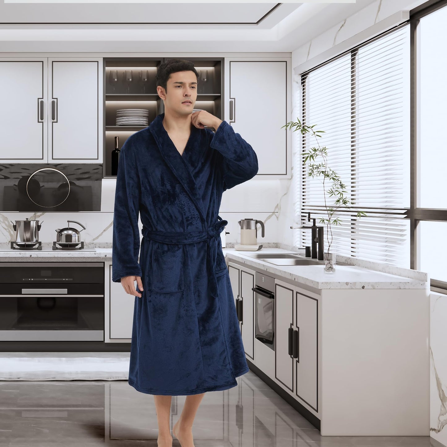 Mens Fleece Bathrobe with Shawl Collar,Soft Warm Knee Length -Mens' Plush Bathrobe- Soft Fleece Spa Bath Robe for Men