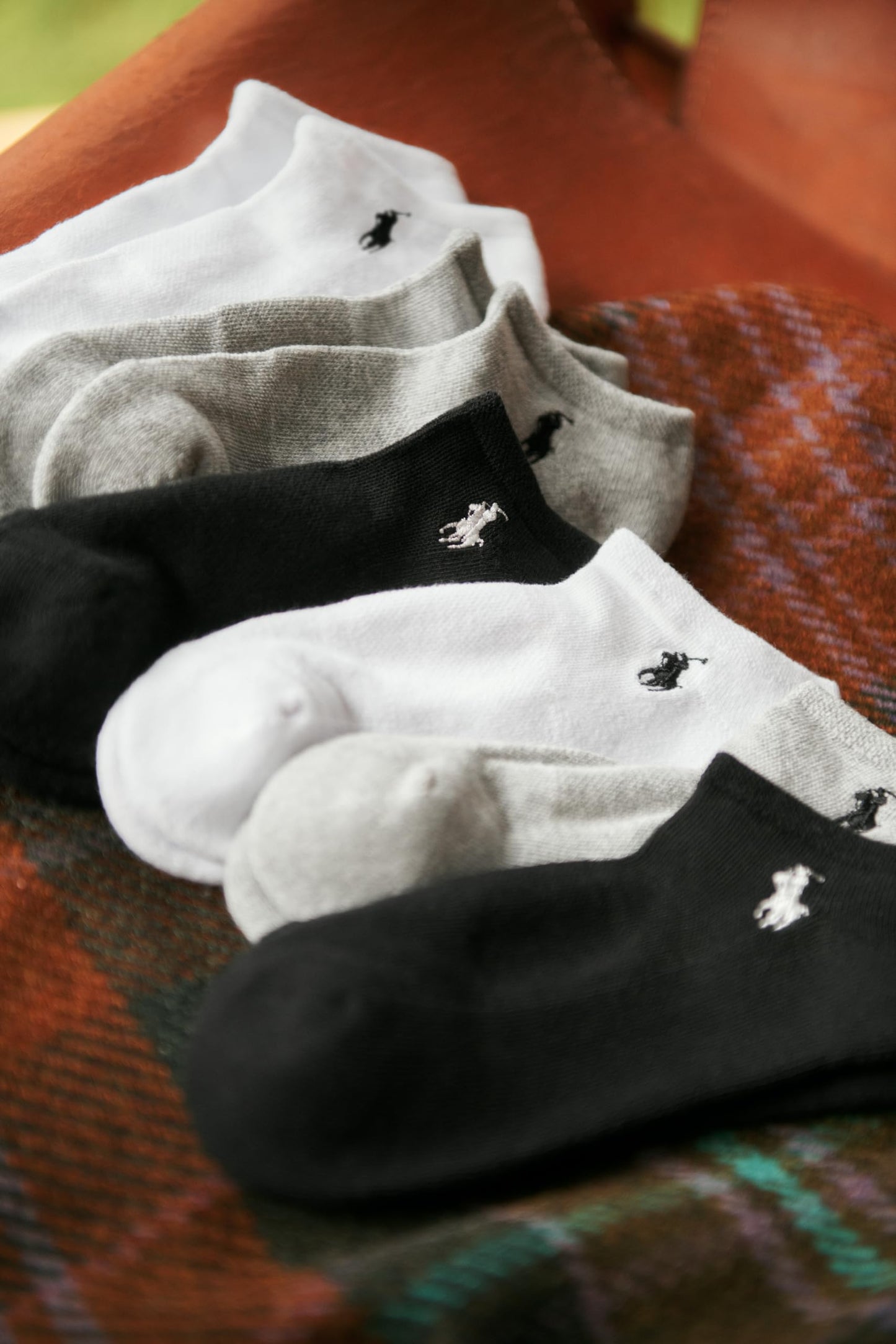 POLO RALPH LAUREN Women's Performance Cotton Low Cut Socks - 6 Pair Pack - Breathable Mesh & Sport Cushioning, Black Assorted, 4-10