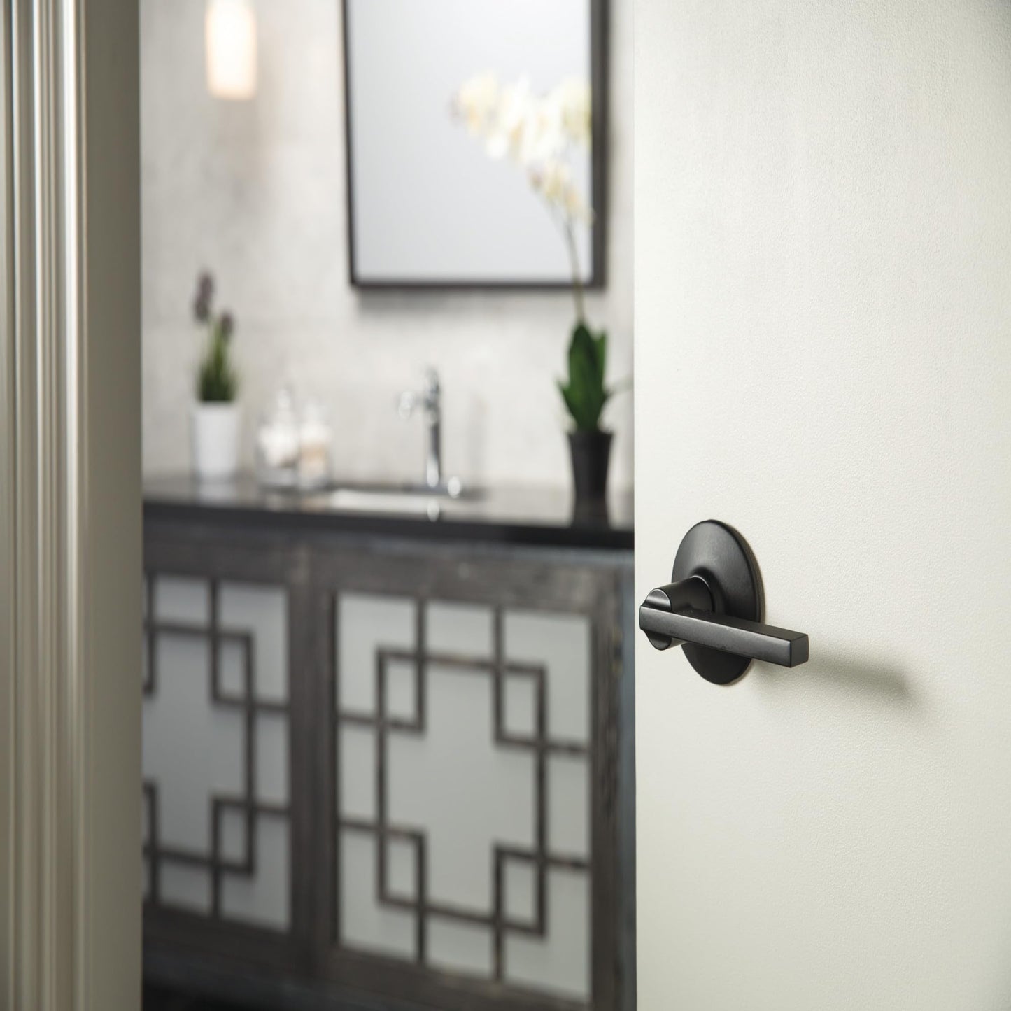 Schlage F10 V LAT 622 Latitude Door Lever with Standard Trim, Hall & Closet Passage Lock, Matte Black