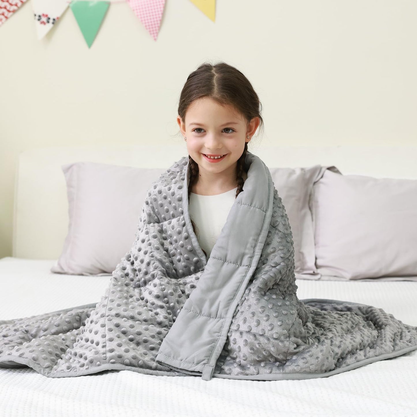 Mr. Sandman Weighted Blanket, Minky Dots and Cooling Microfiber Heavy Blanket, Soft and Cozy Weighted Throw for Sleeping and Calm,36 x 48in, 3lbs, Grey