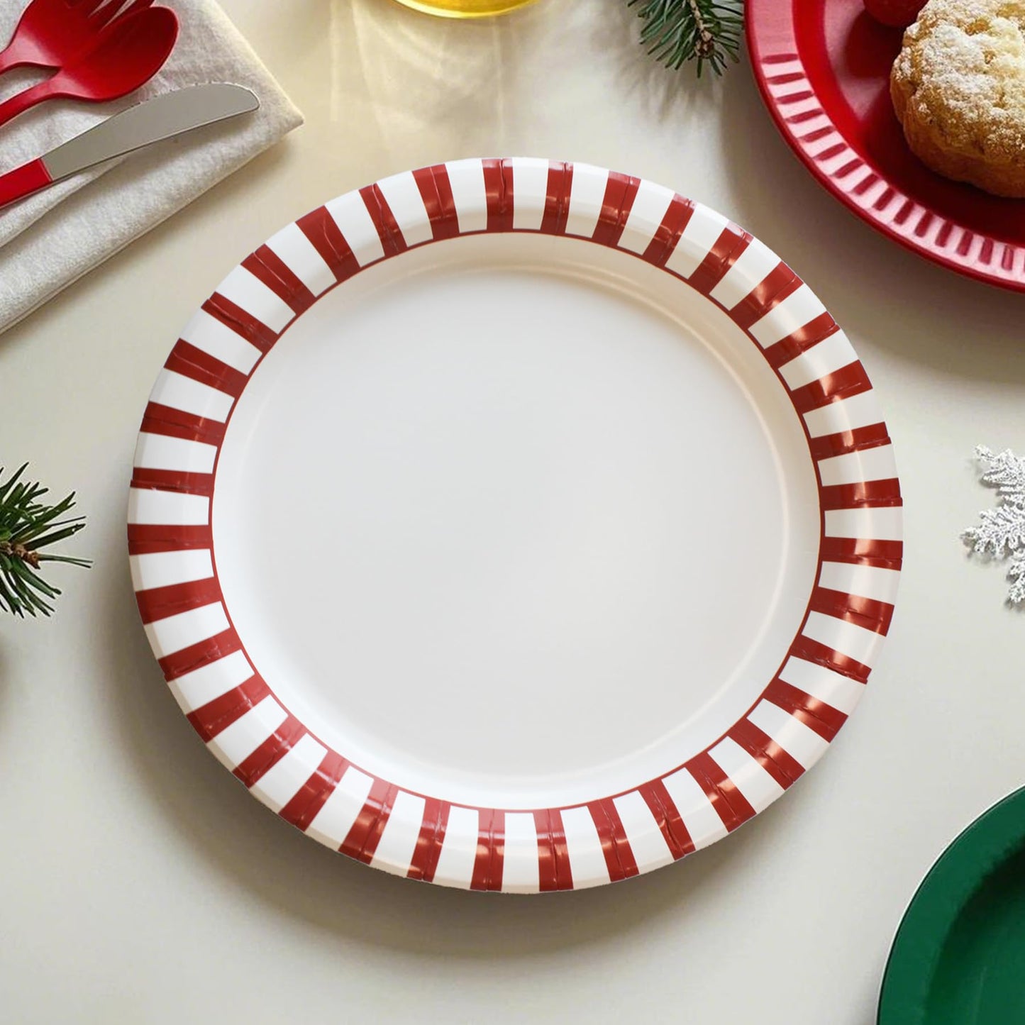 yesbox 150 Pack 10 Inch Red and White Striped Paper Plates, Soak & Grease Proof, Disposable Heavy Duty Dinner Plates for Holiday Parties, Christmas, Winter Events
