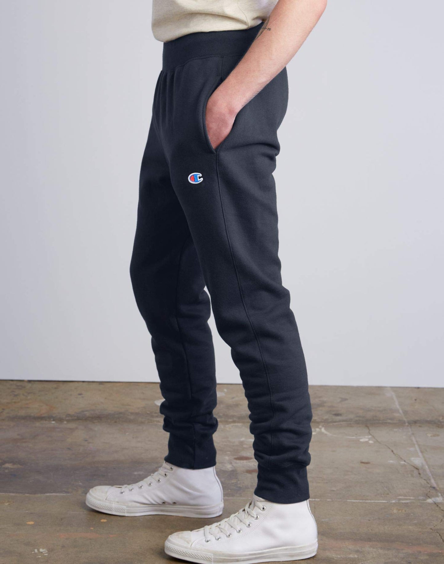 Champion Men's Reverse Weave Sweatpants, Men’s Lounge Pants, Men’s Joggers, 30.5" Inseam, Black-y06146, Medium