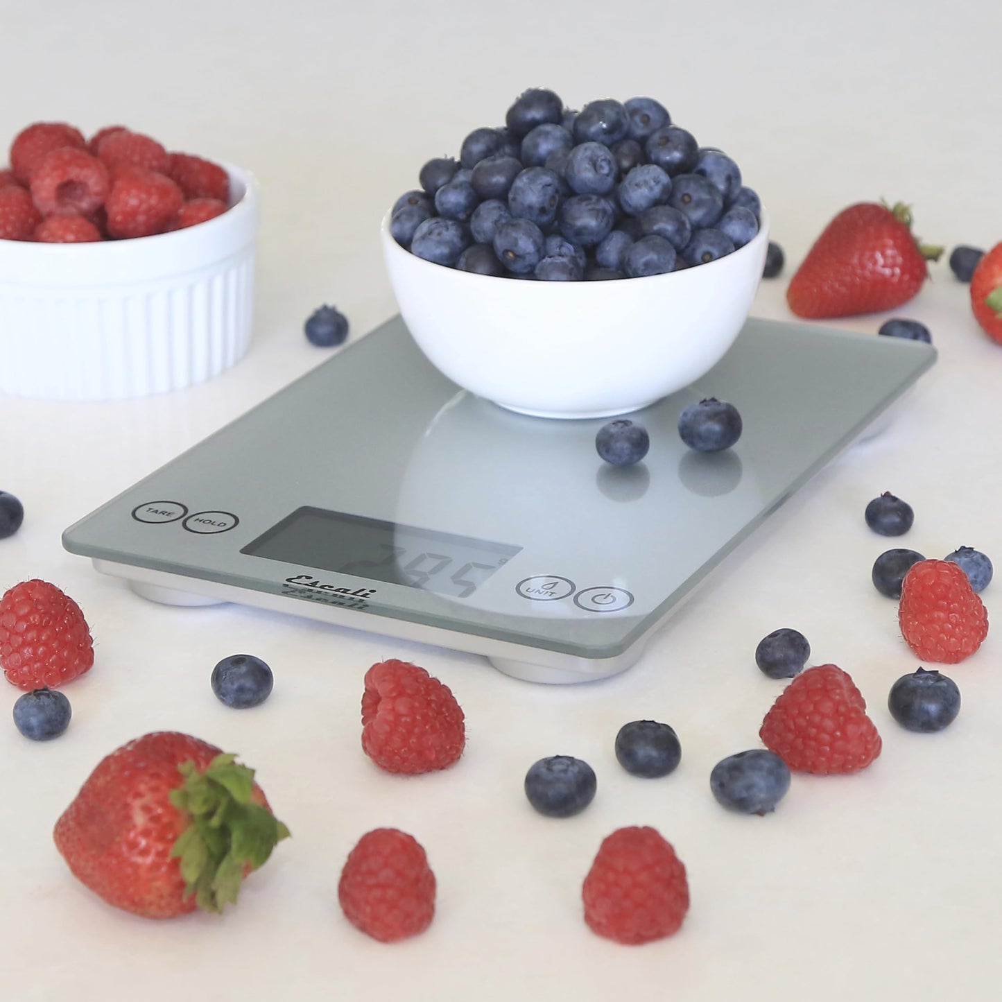 Escali Arti Digital Food Scale, Multi-Functional Kitchen Appliance, Precise Weight Measuring and Portion Control, Baking and Cooking Made Simple, Tempered Glass, Shiny Silver