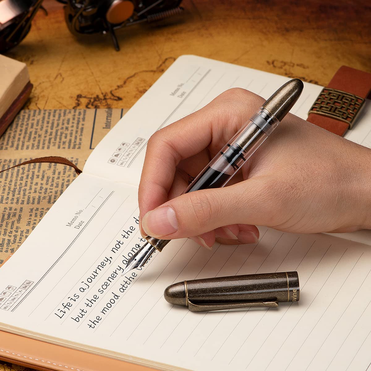 Asvine P30 Piston Fountain Pen Medium Nib, Retro Brass Style, Transparent Acrylic Large Ink Capacity Writing Gift Box
