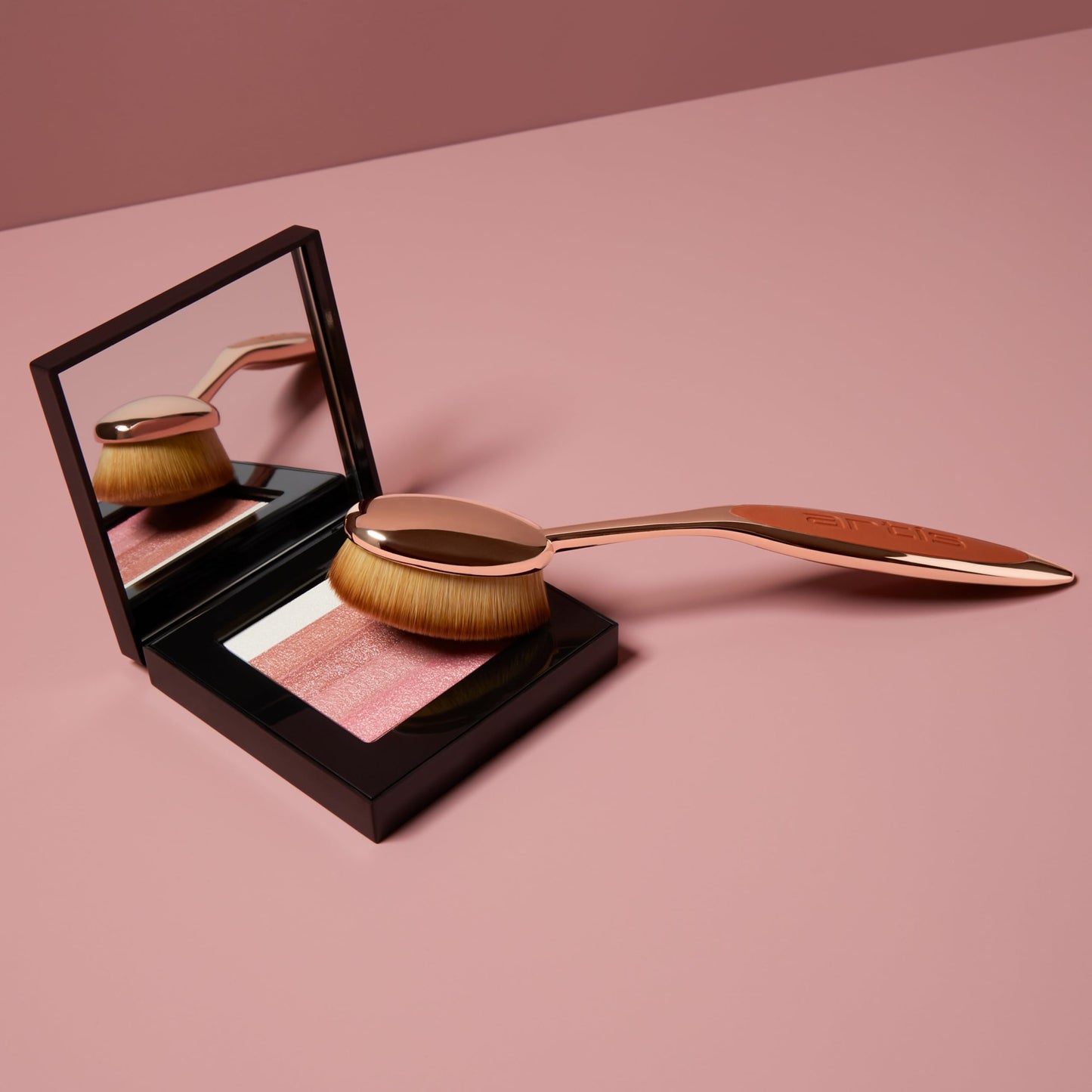 Artis Elite Oval 7 Brush - Oval Makeup Brush - Foundation Brush - Foundation, Makeup, Skincare - Use With Liquids, Powders, Creams - Airbrush Finish - Foundation Applicator - Blender Brush - Rose Gold