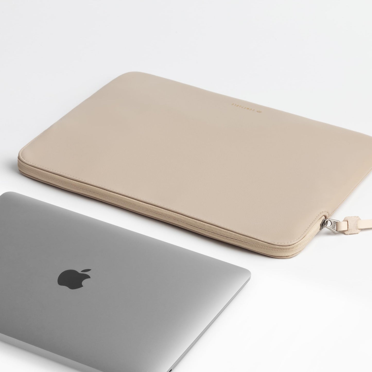 Comfyable Slim Protective Laptop Sleeve Compatible with 13/14 Inch MacBook Air & MacBook Pro M5/M4/M3/M2 Pro/Max 2026, Mac Travel Case, Laptop Pouch, Slim PU Leather Cover, Dark Beige