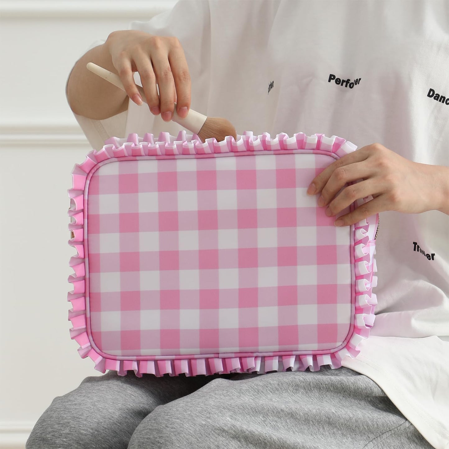EMBRUNIOICE Gingham Ruffle Makeup Bag,Large Travel Cute Cosmetic Bag for Women Girls,Toiletry Bag Make up Organizer 11.8 x 4.7 x 9 inch (Pink Gingham)
