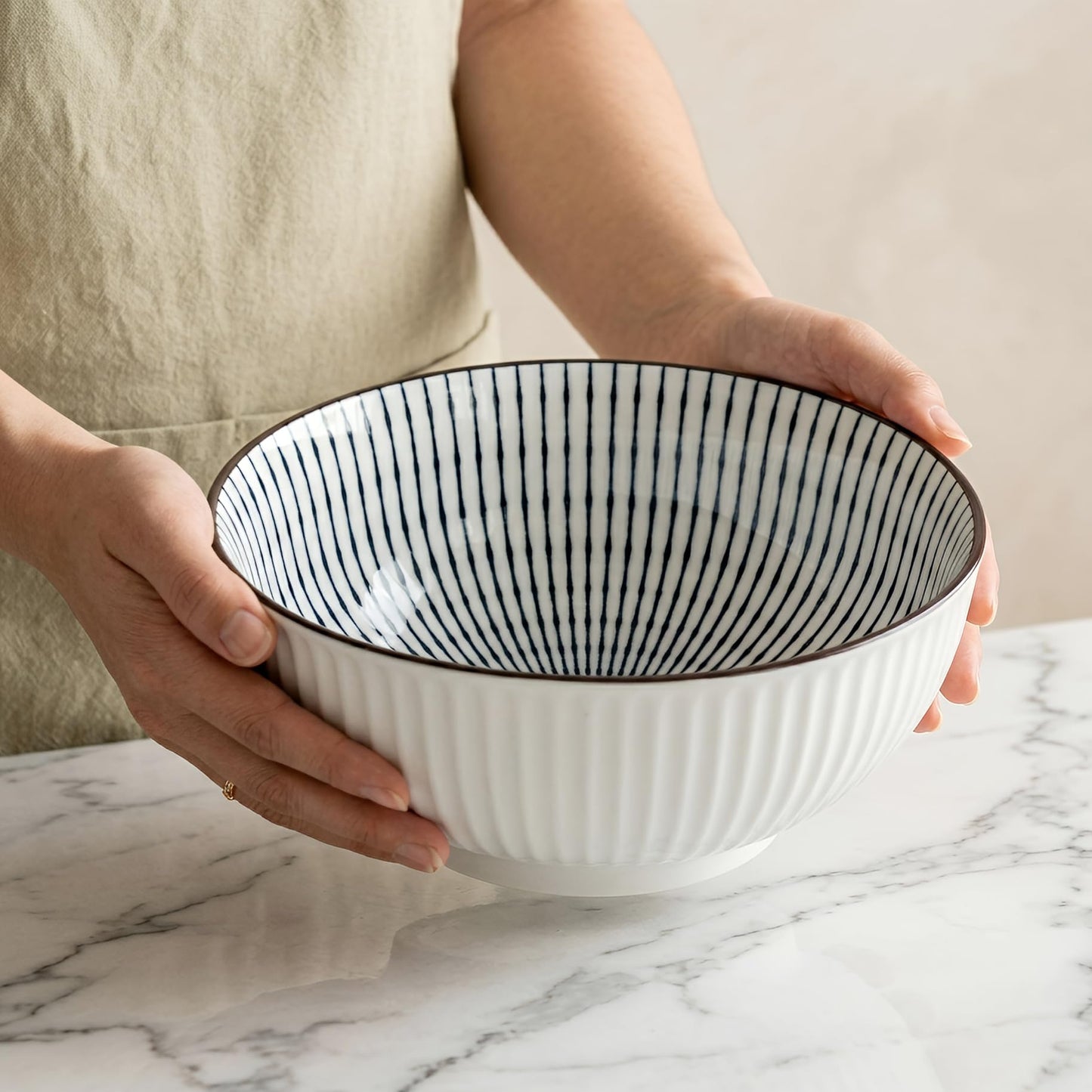 QINLANG 60 oz Large Soup Bowl, Pho Bowls, Japanese Ramen Bowls Set of 3, 8 in Blue and White Porcelain Big Bowls for Eating - 3 Mixing Patterns