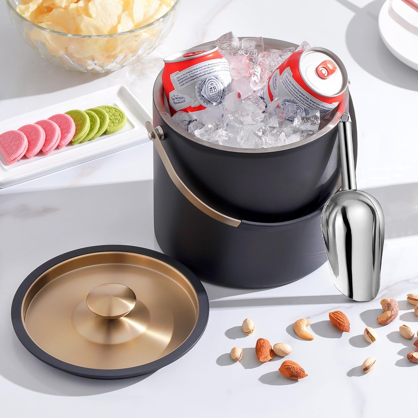 3.2L Modern Insulated Ice Bucket with Silicone Lid, Scoop, Strainer, Double Wall Stainless Steel Ice Bucket for Parties & Cocktail Bar,Ideal for Gift