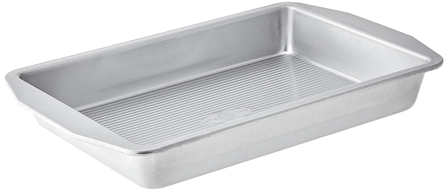 USA Pan American Bakeware Classics 9 x 13-Inch Rectangular Lasagna, Cake and Brownie Pan, Aluminized Steel, 9 x 13 Inch