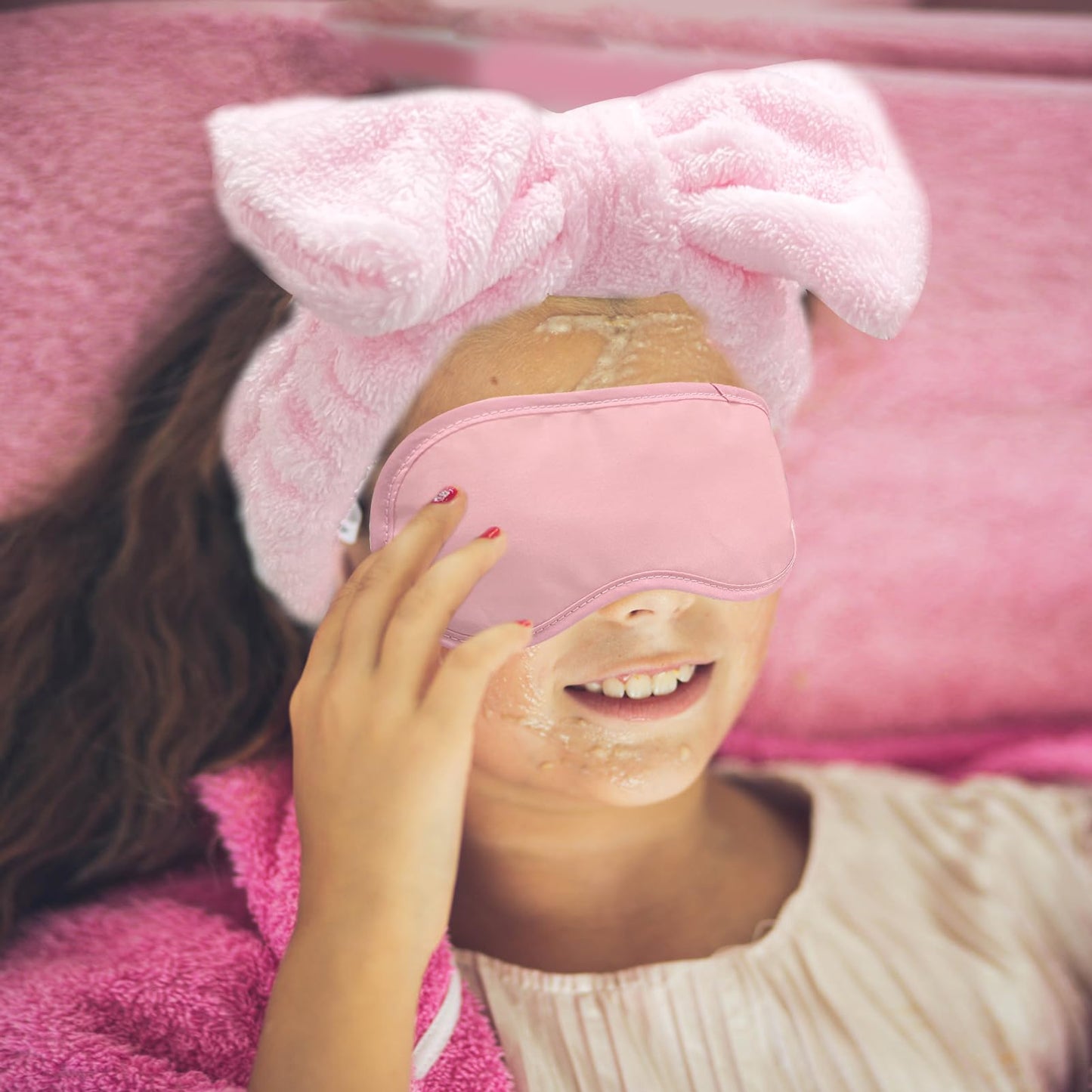 32 Pcs Foot Spa Kit for Kids, Light Pink 8 Foot Tubs for Soaking & 8 Towels & 8 Hairbands & 8 Eye Masks, Spa Party Supplies for Girls for Sleepovers Slumber Party