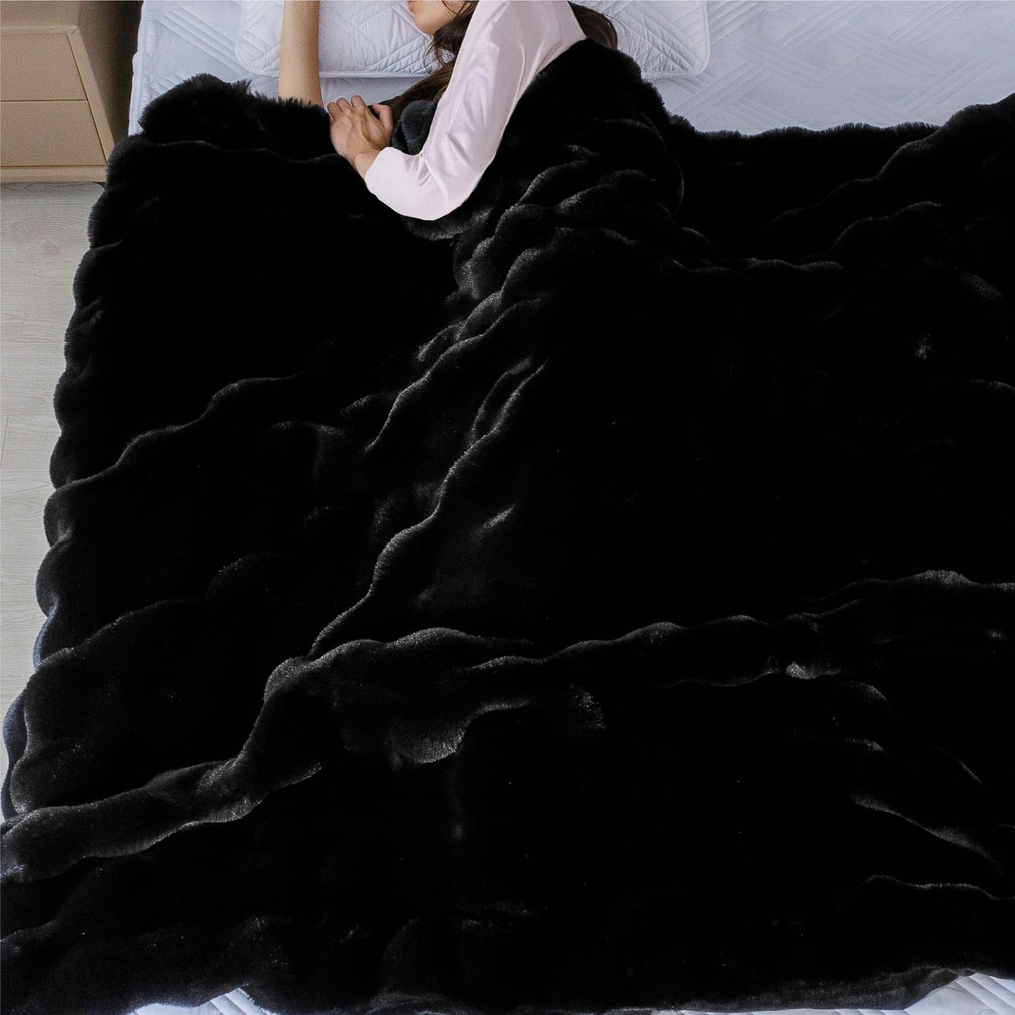 BlanketSolution Fluffy Furry Black Faux Fur Throw Blanket for Couch Bed 50x60 Fuzzy Bubble Soft Blanket for Adults Gift Home Living Room Decorative Decor 860 GSM