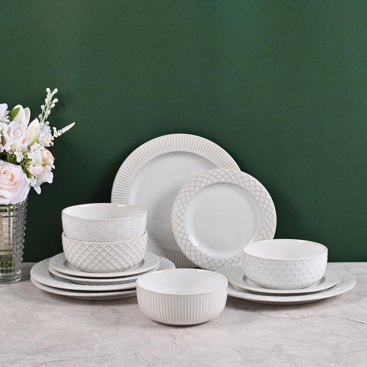 Hoilse Ceramic Dinnerware Set for 4-12-Piece Dinner Plates, Salad Plates and Bowls Set, Microwave & Dishwasher Safe Dish Set Scratch Resistant Stoneware, White