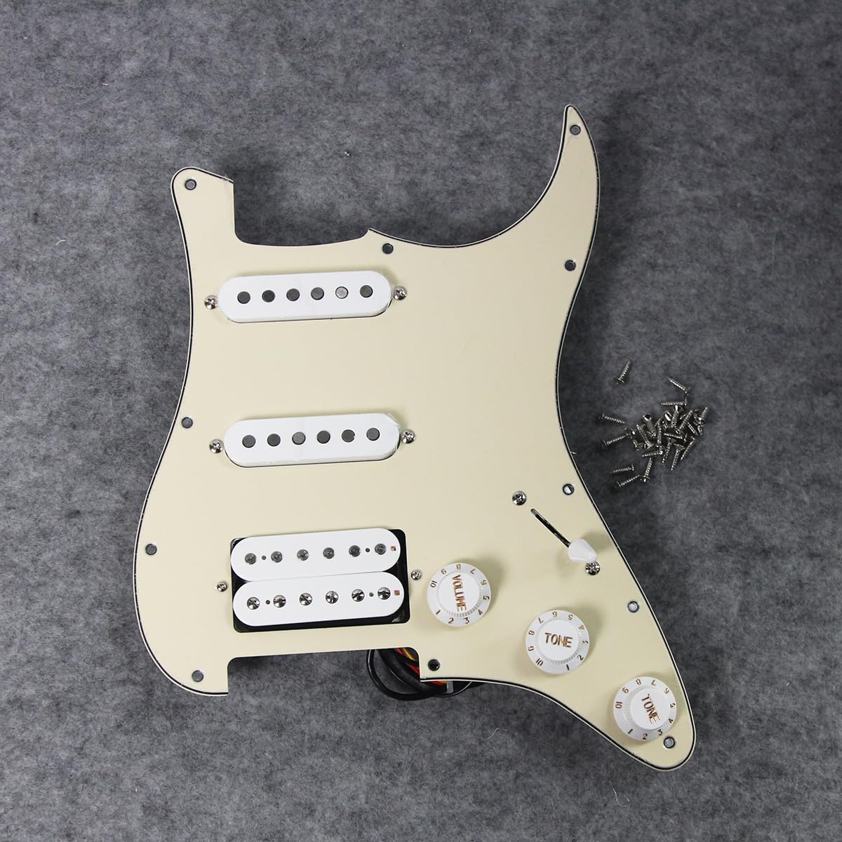 FLEOR Alnico 5 SSH Prewired Pickguard 3Ply Cream Loaded Pickguard Humbucker Pickup Set