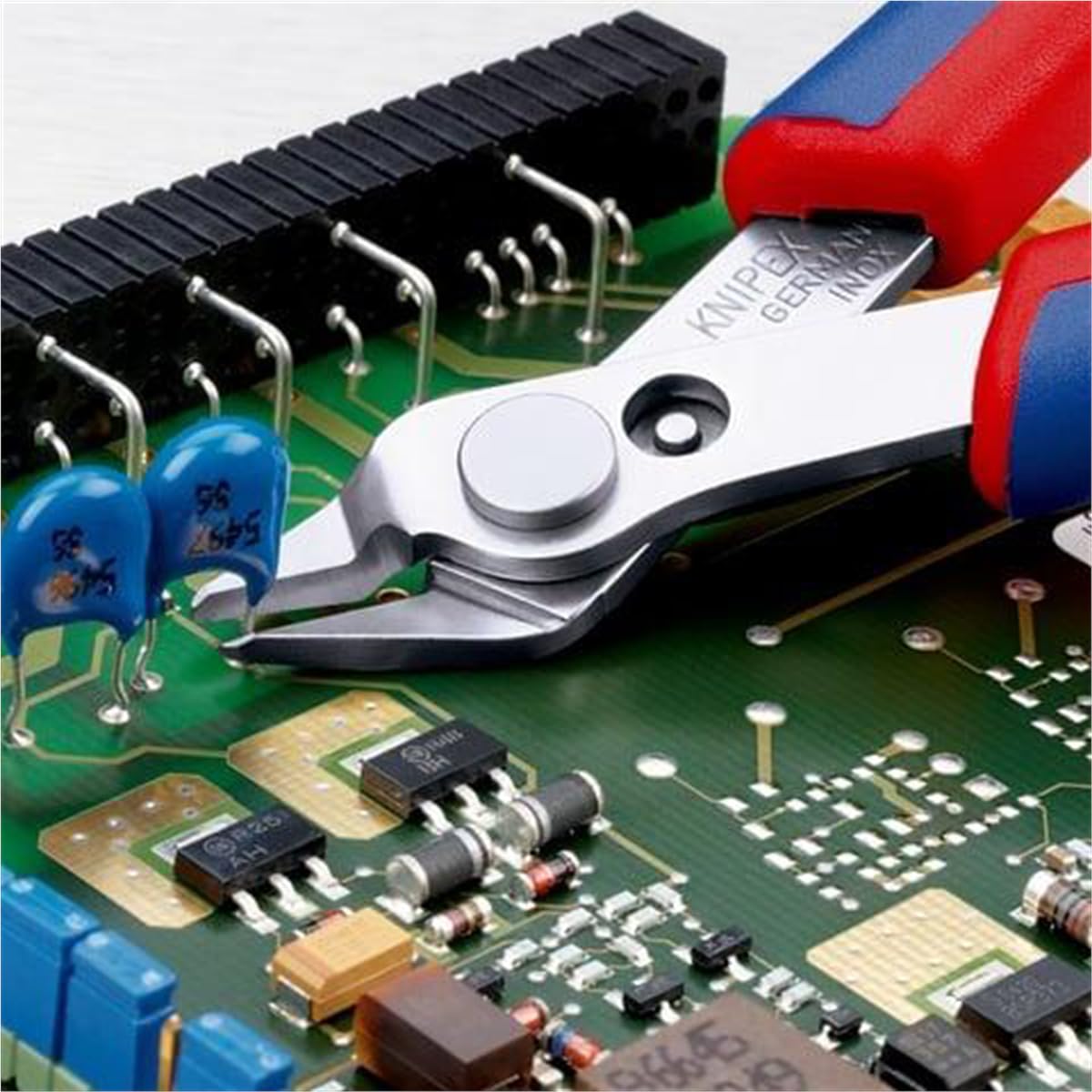 Electronics Super Knips