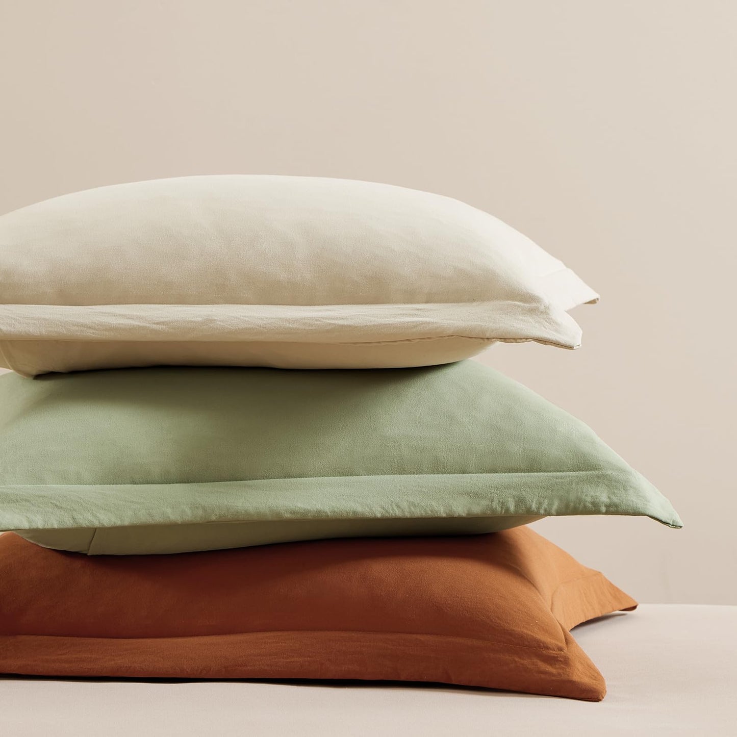 WRENSONGE Queen Comforter Set - 7 Pieces Sage Green Soft Bed in a Bag Queen with Fitted Sheet, Flat Sheet, 2 Pillow Shams, and 2 Pillowcases- Warm Bedding Sets for All Season