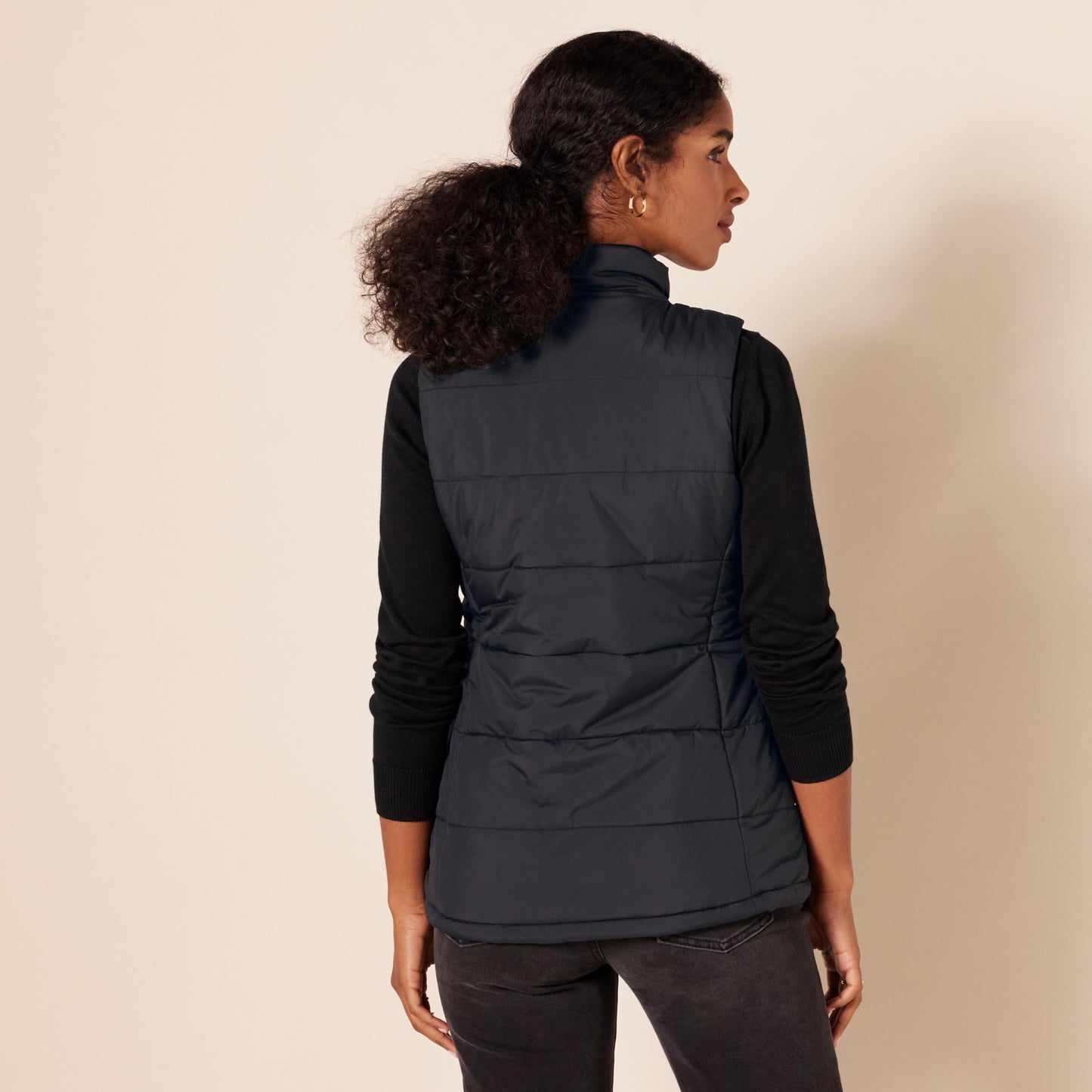 Amazon Essentials Women's Mid-Weight Puffer Vest, Black, XX-Large