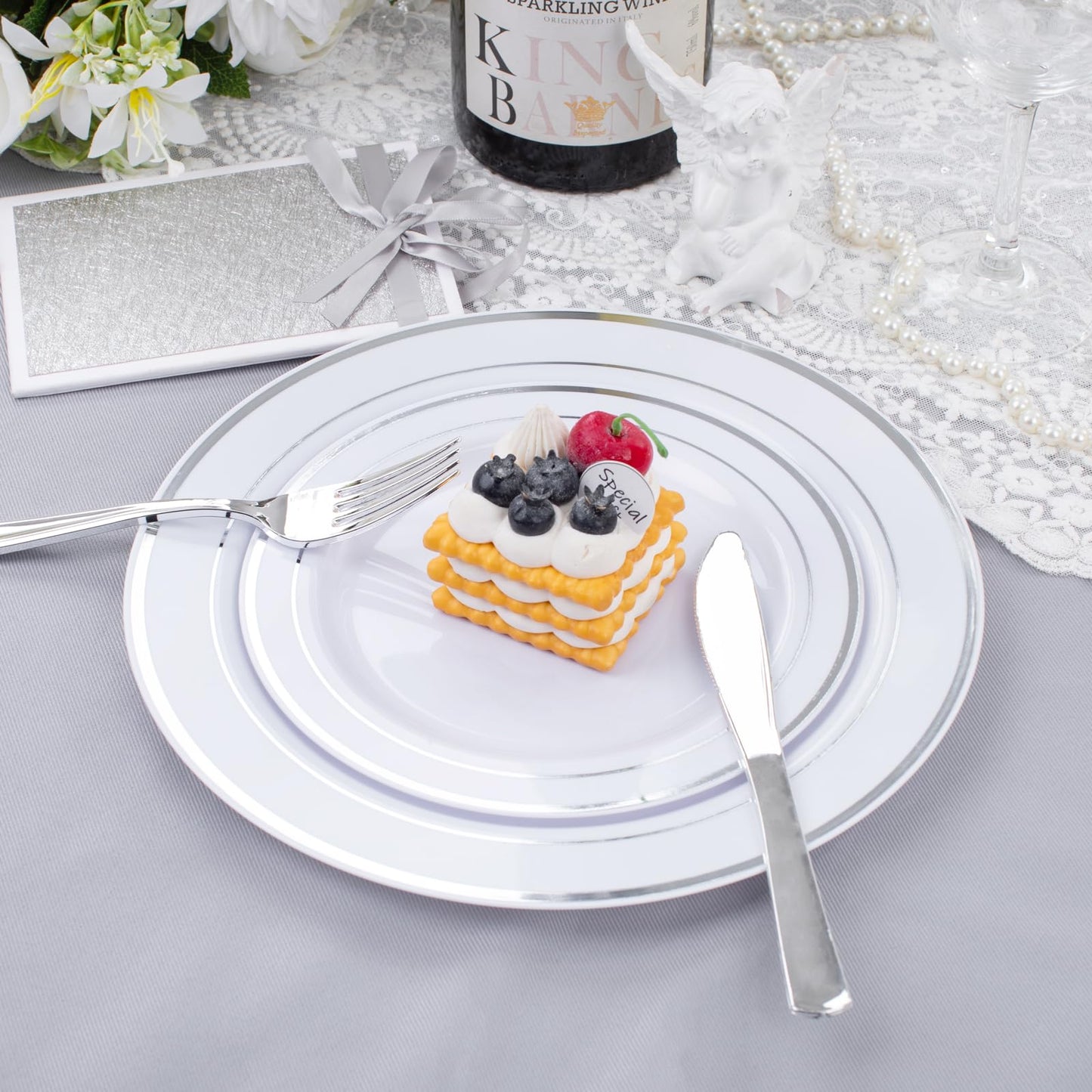 I00000 300 Pieces Silver Plastic Plates with Disposable Silverware, Fancy Tableware Sets Include 60 Dinner Plates 10.25", 60 Salad Plates 7.5", 60 Forks, 60 Knives and 60 Spoons Serve for 60 Guest