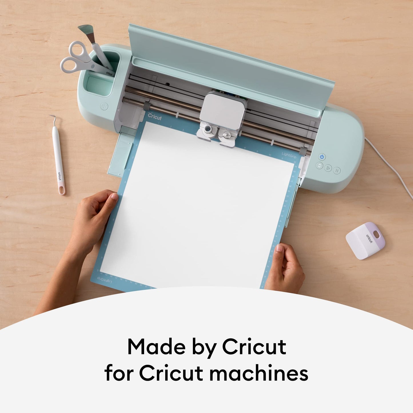 Cricut Smart Iron On, White, 3-Pack of 3ft Rolls (13"x36") Heat Transfer Vinyl for Maker & Explore Machines- Matless Cutting for Long cuts up to 12ft