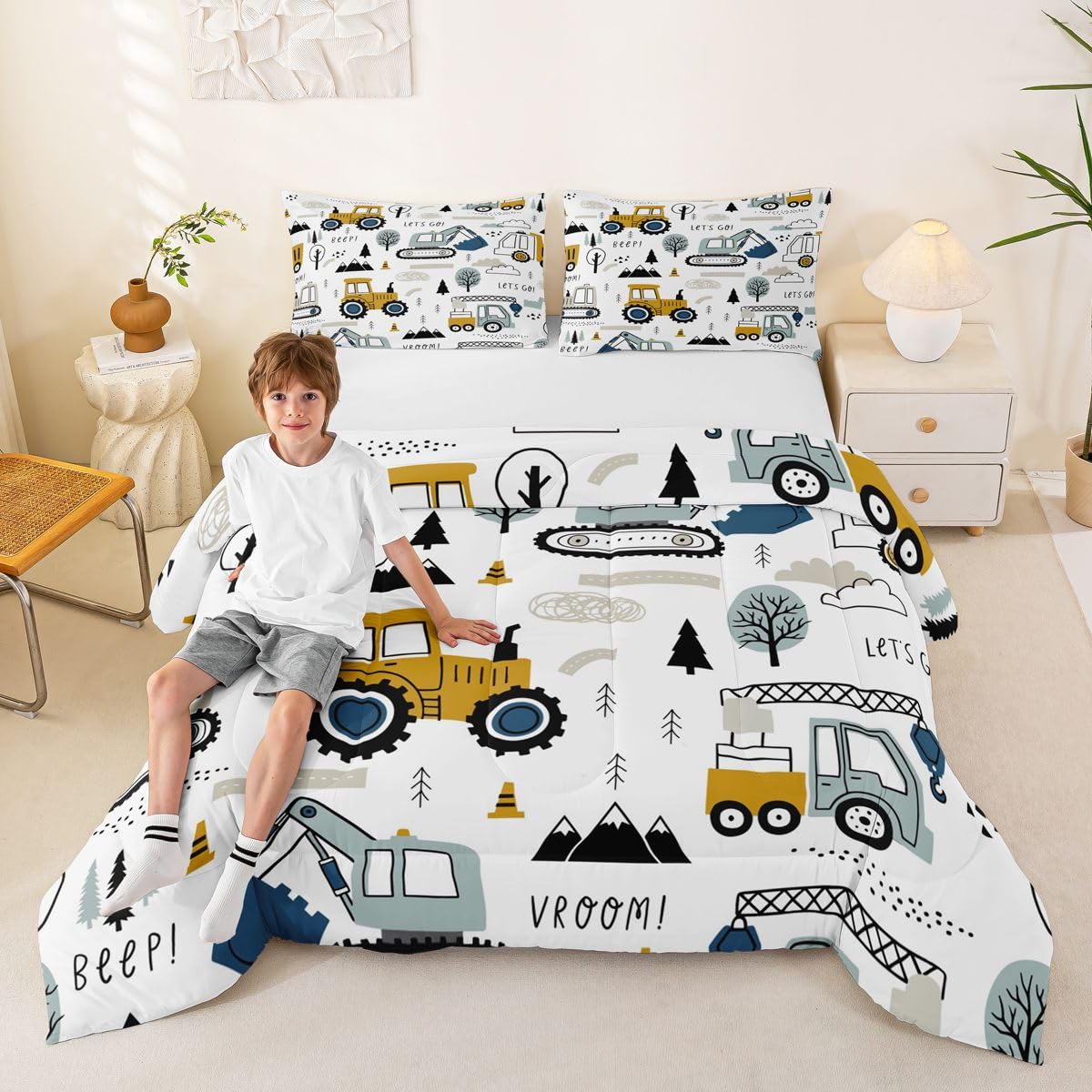 Cartoon Car Kids Comforter Set Construction Bedding Set Decor Equipment Trucks Comforter Cartoon Car Excavator Tractor White Yellow Duvet Set Bedroom Quilt Set 3Pcs Full