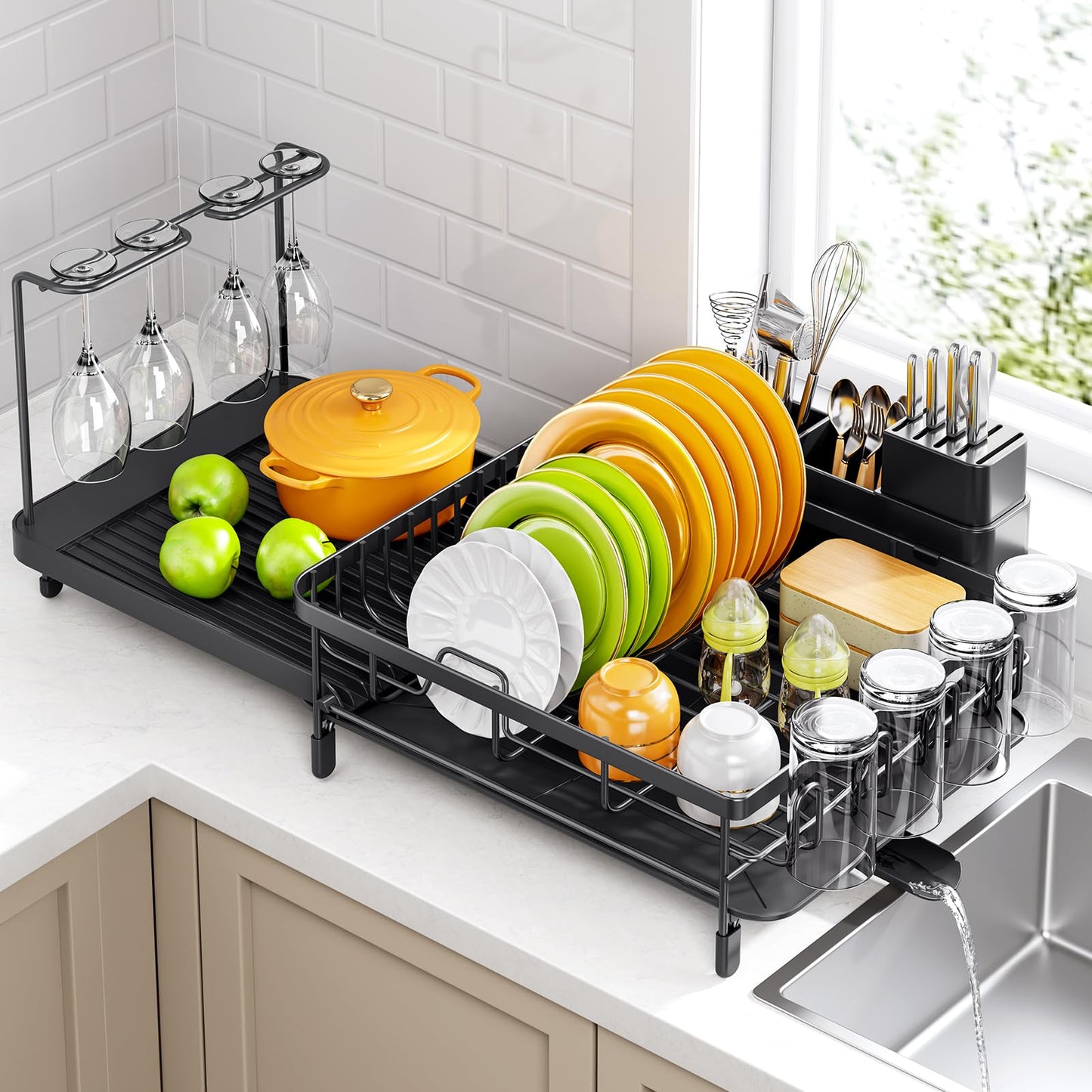 Urackify Large Dish Drying Rack, Expandable Dish Rack with Drain Board, Dish Drainer for Kitchen Couter, Dish Dryer Rack with Cups and Cutlery Holders, Matte Black