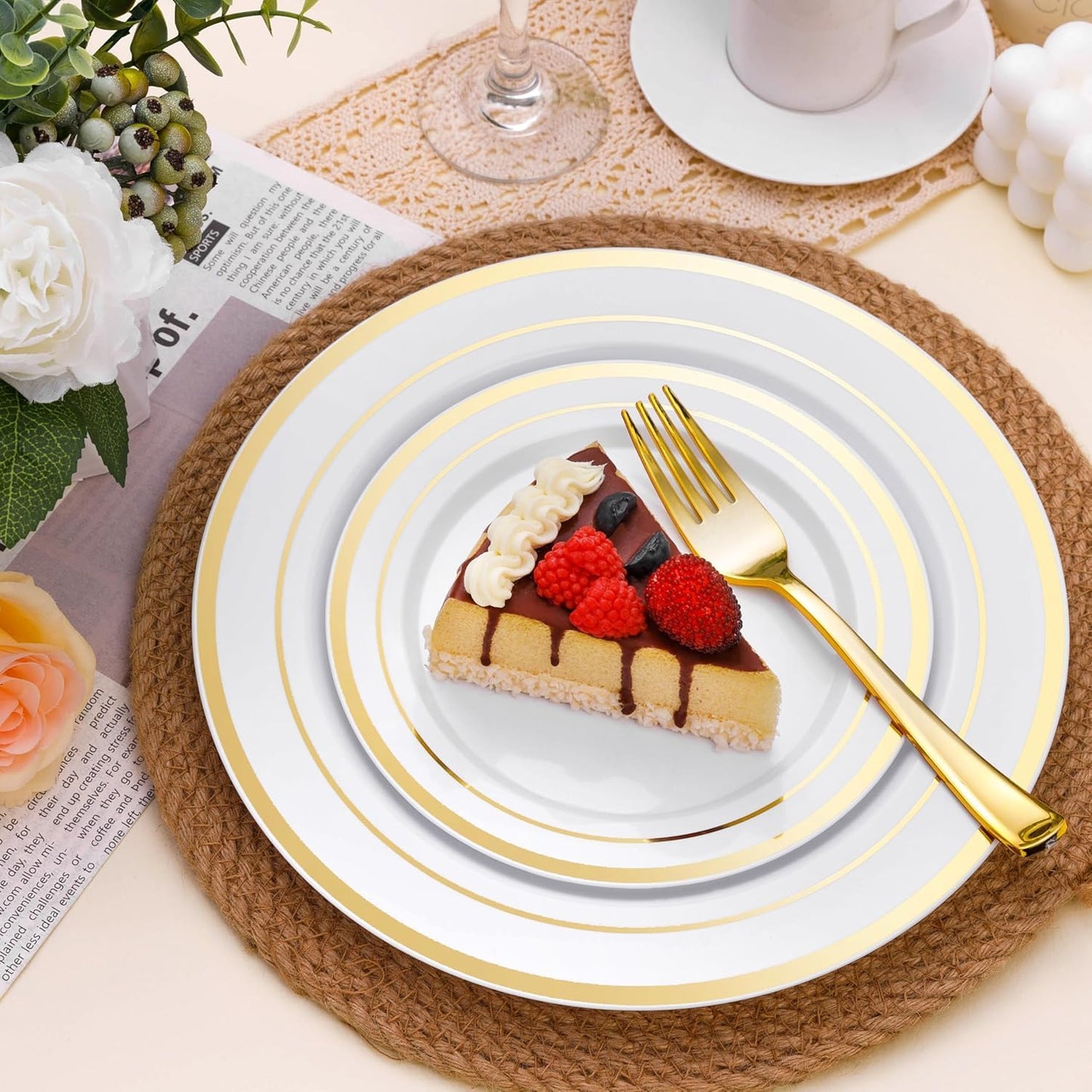 Goodluck 100PCS Gold Plastic Plates, 10.25 Inch Disposable Dinner Plate Party with Gold Rim, Heavy Duty Disposable Plastic Plates for Party, Wedding and Birthday