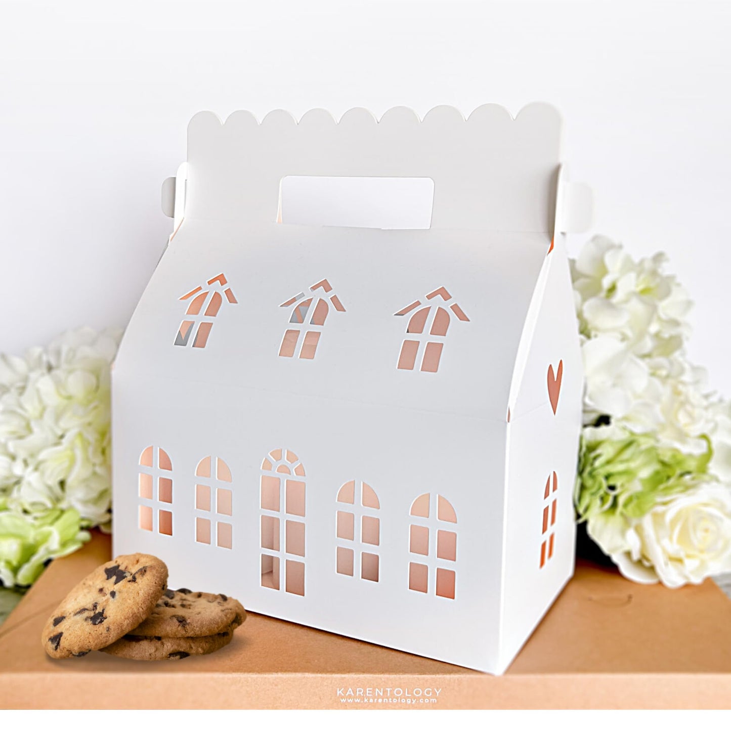 Karentology 10 Pcs Large Mansion House Shaped Gift Boxes for Treats, Dessert, Fancy Cookie, White Gable Bakery Packaging