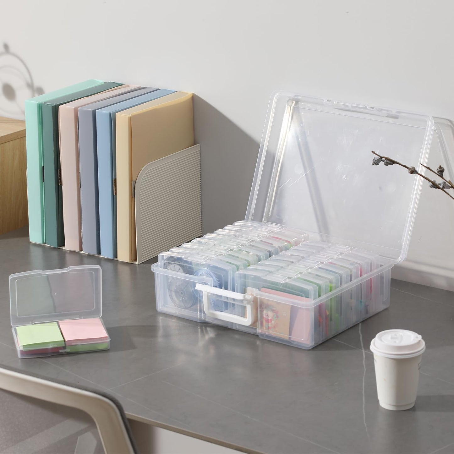 novelinks Photo Case 4 inch x 6 inch Photo Box Storage 16 Inner Photo Keeper Photo Organizer Cases Photos Storage Containers Box for Photos (Clear)