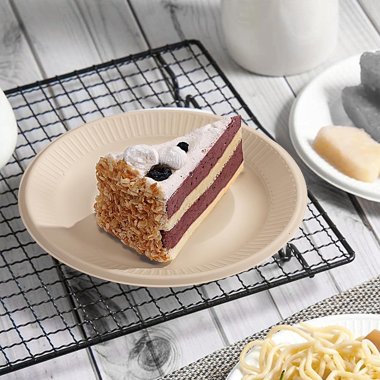 500 pcs Disposable Paper Plates, 6 Inch Bulk Heavy Duty Sugarcane Brown Paper Plates Compostable Plates for Dessert Party Appetizer Cakes Restaurant Party Supplies