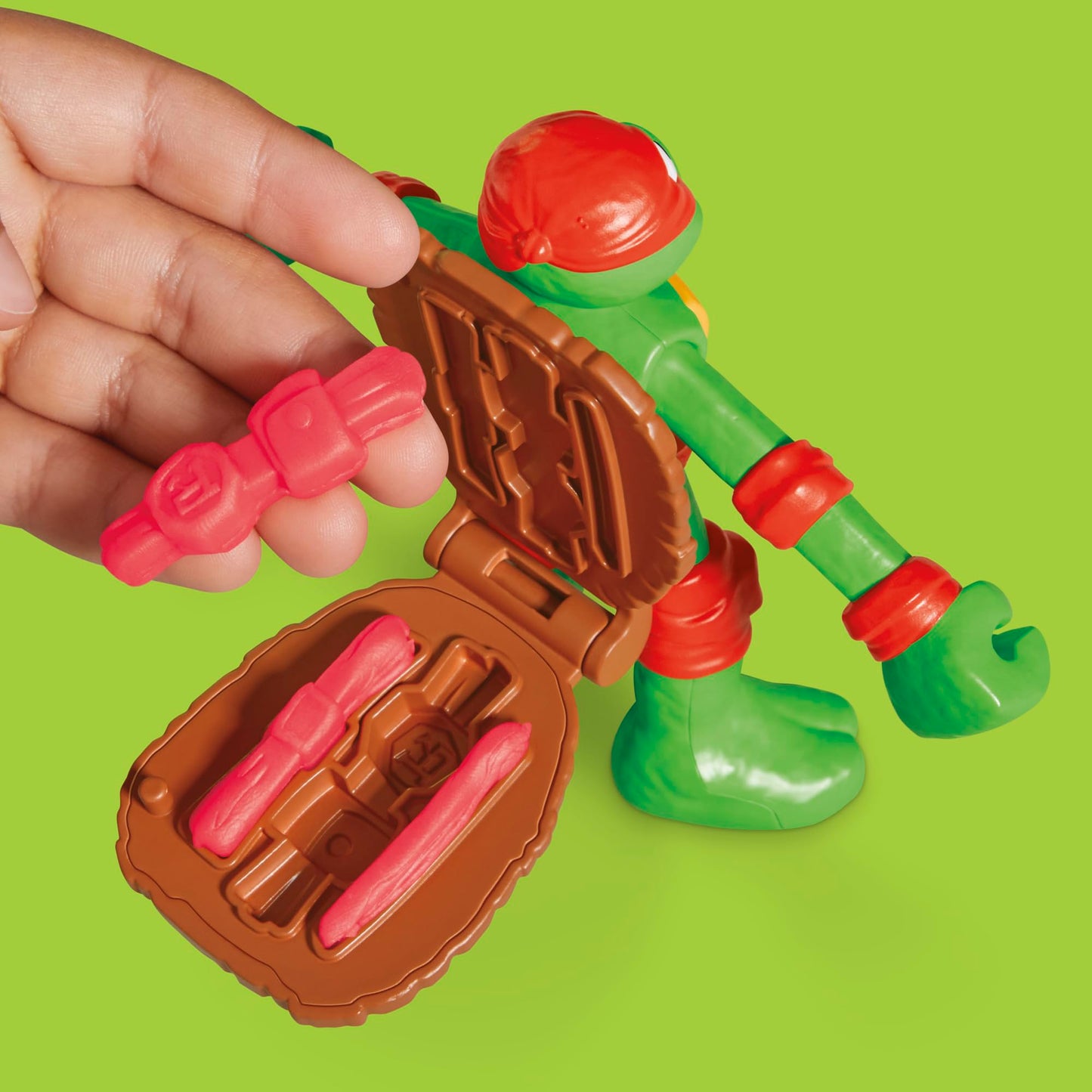 Play-Doh Teenage Mutant Ninja Turtles Cowabunga Creations Bendy 4 Inch Action Figures Set, Kids Arts & Crafts, TMNT Toys for Boys & Girls 4+