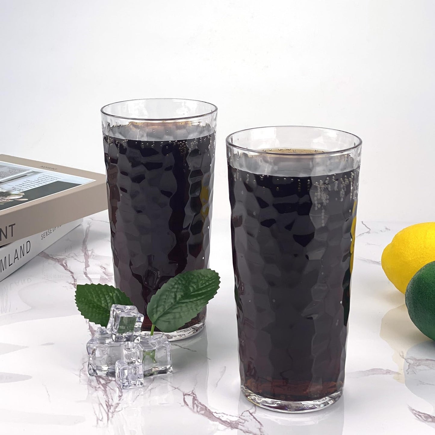 Yalin 24-Ounce Plastic Tumbler Acrylic Drinking Glasses, Reusable Plastic Cups, Stackable, BPA-Free, Shatter Proof, Dishwasher Safe, Set of 8 (Clear)