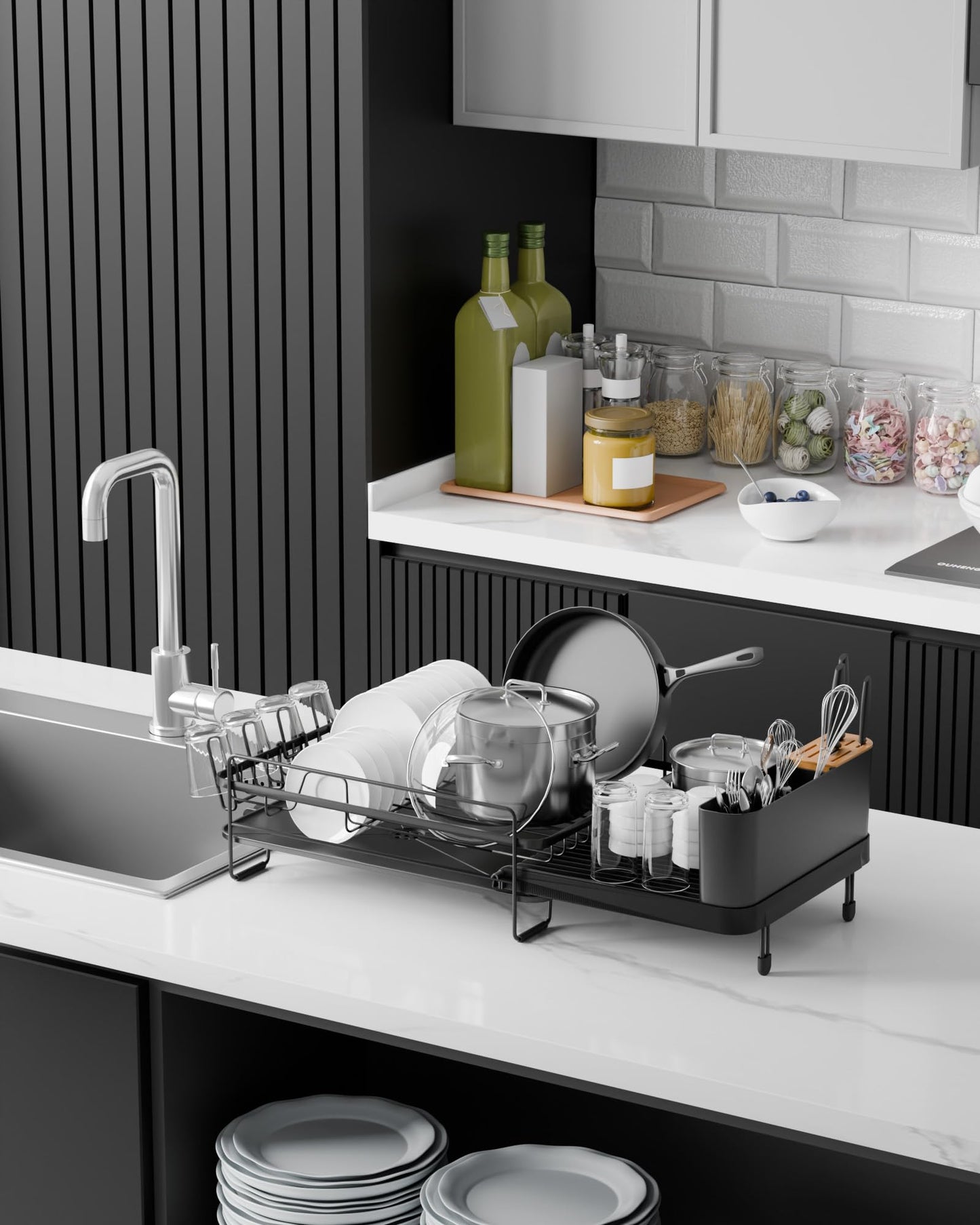 Kitsure Large Dish Drying Rack - Extendable Stainless Steel, Anti-Rust Kitchen Counter Rack with Cutlery & Cup Holders, 67.8 x 32.8 x 15.0cm, Black