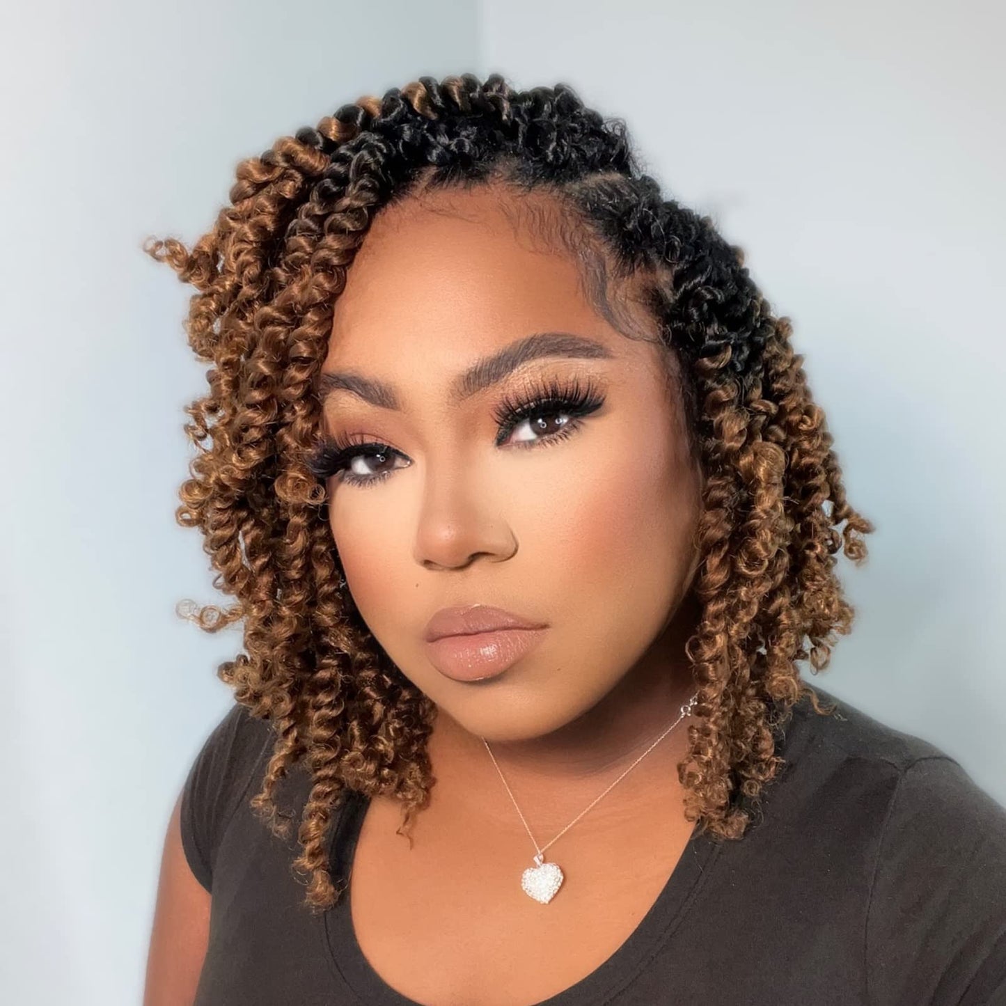 ToyoTress Tiana Passion Twist Hair - 8 Inch 8 Packs Pre-twisted Crochet Braids Ombre Brown, Short Bob Pre-looped Synthetic Braiding Hair Extensions (8 Inch, OT30-8P)