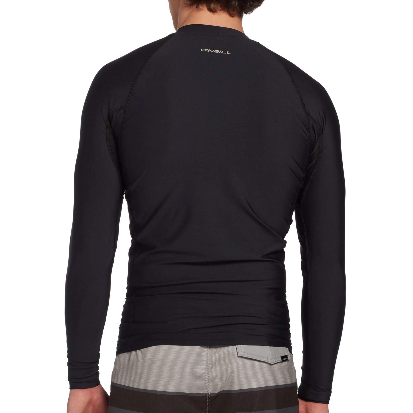 O'Neill Wetsuits UV Sun Protection Mens Basic Skins Long Sleeve Crew Sun Shirt Rash Guard, Black, X-Large
