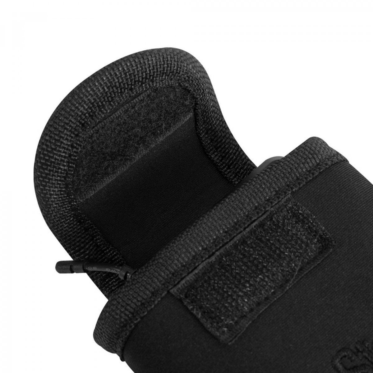 OnStage MA1335 Wireless Transmitter Pouch with Guitar Strap, Black