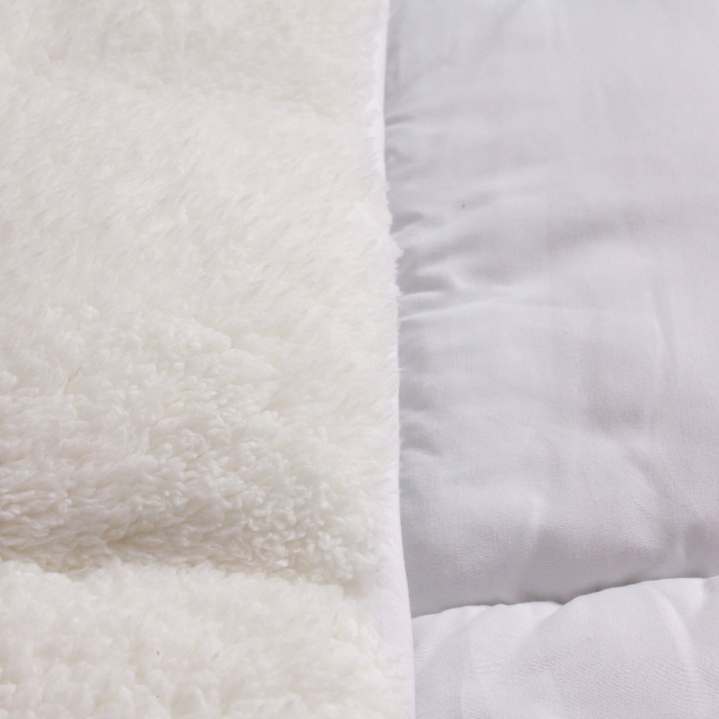 Body Linen Abundance Deluxe Quilted Fleece Massage Table Pad Set, 3.2 Pound