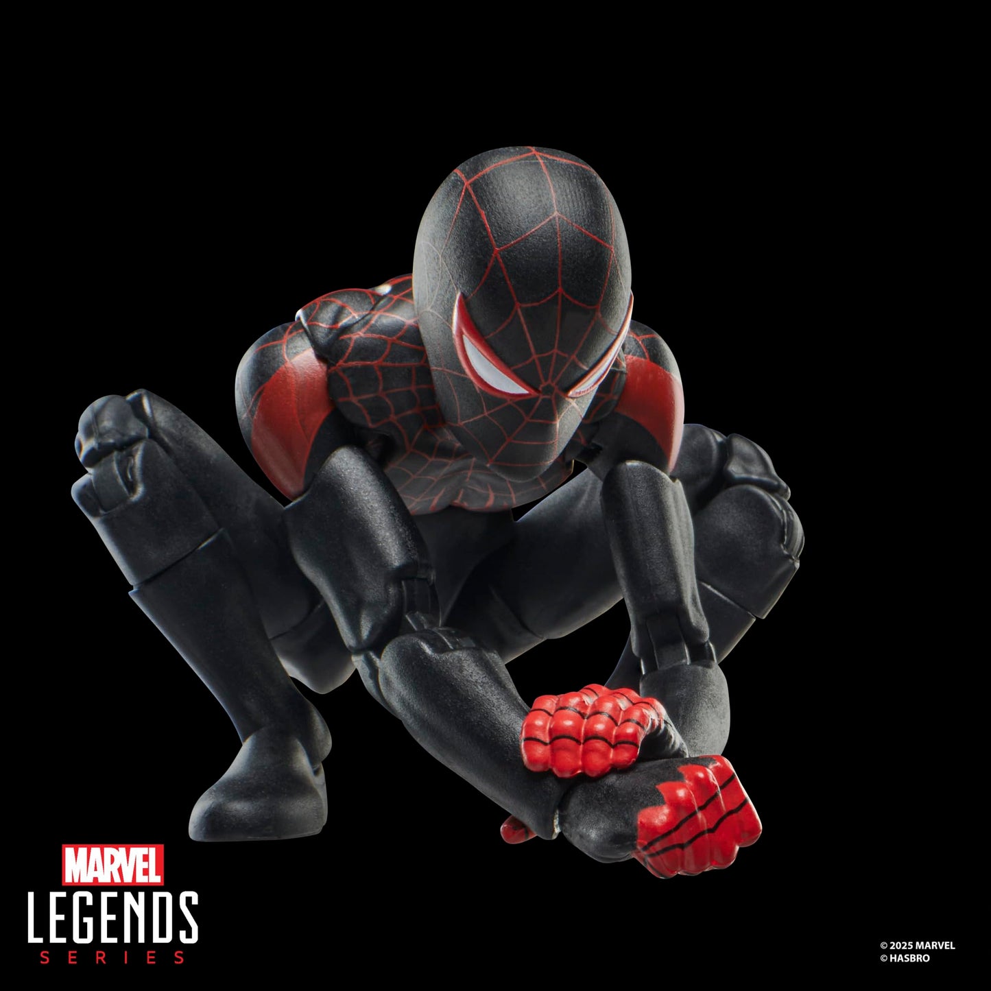 Marvel Legends Series Ultimate Miles Morales, Spider-Man Comics-Inspired Collectible 6-Inch Scale Action Figure with Character-Sized Comic Accessory
