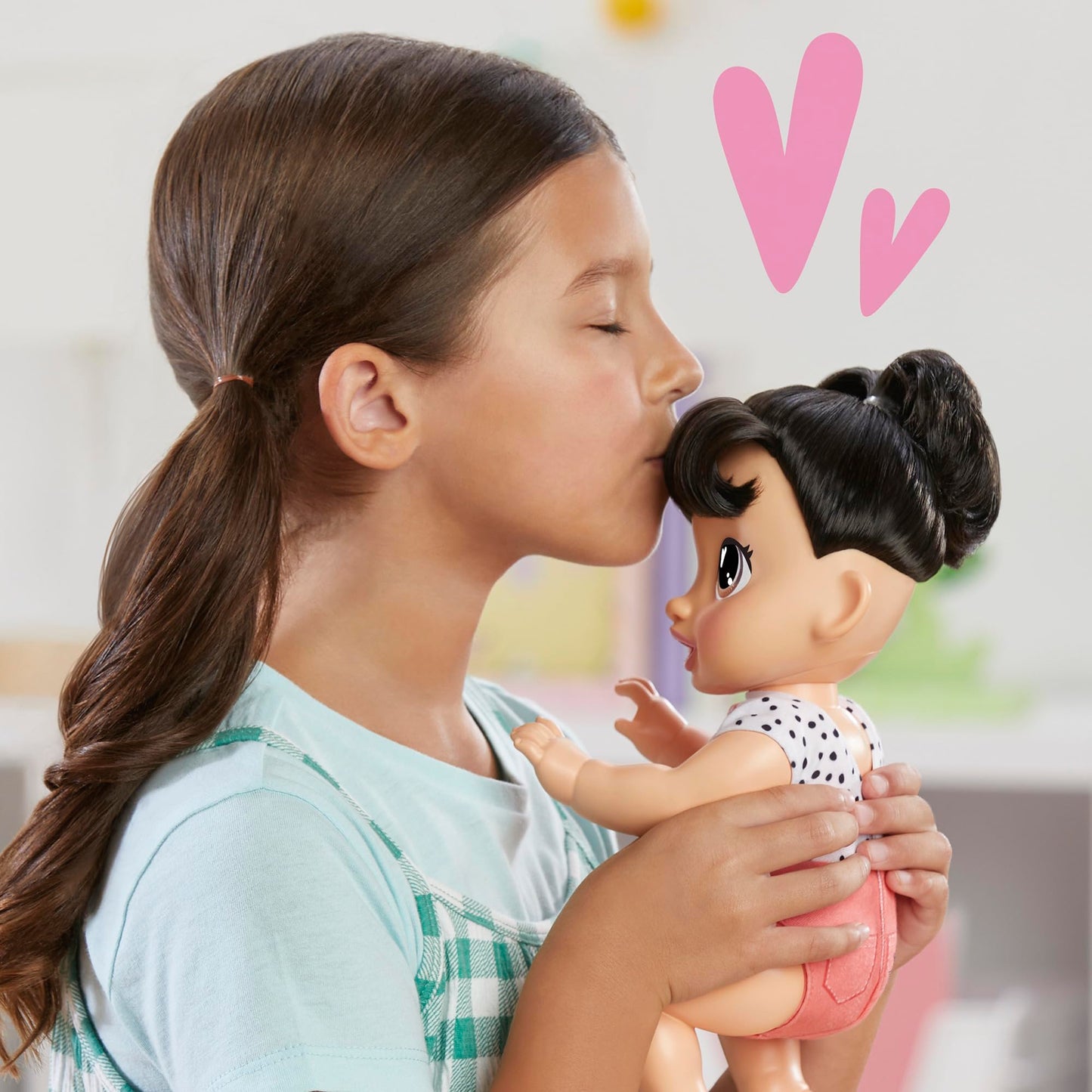 Baby Alive Crawl 'n Play Katie Kat Electronic Crawling Baby Doll Set, Black Hair, Kids Toys for Girls & Boys 3 Years & Up, 10.75 Inches/27 cm