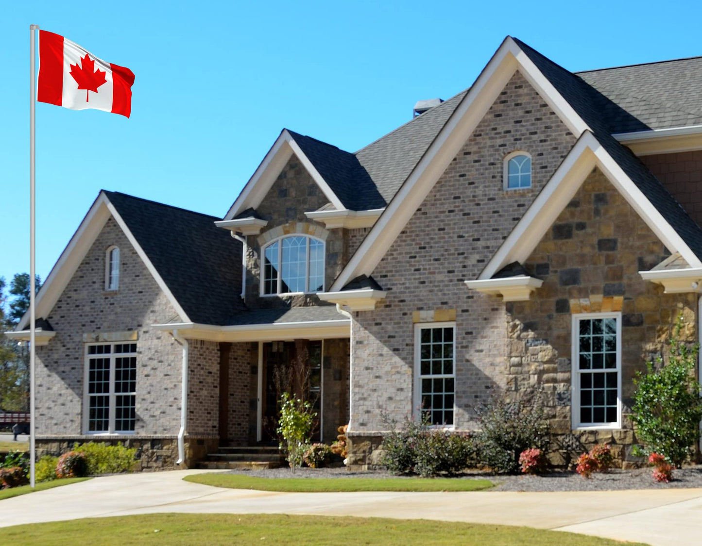 BRUBAKER 13.1 Feet (4m) Aluminum In-Ground Flagpole with 5 Feet by 3 Feet (150 x 90cm) Canadian Flag