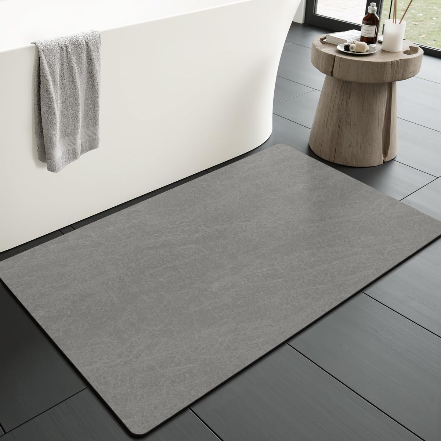 MontVoo Bath Mat Rug for Bathroom-Bathroom Mat Bathroom Rug Non Slip Absorbent Quick Dry Bathmat Shower Mats-Bathroom Floor Mats in Front of Bathtub Sink Washroom Mat Grey 61x91CM