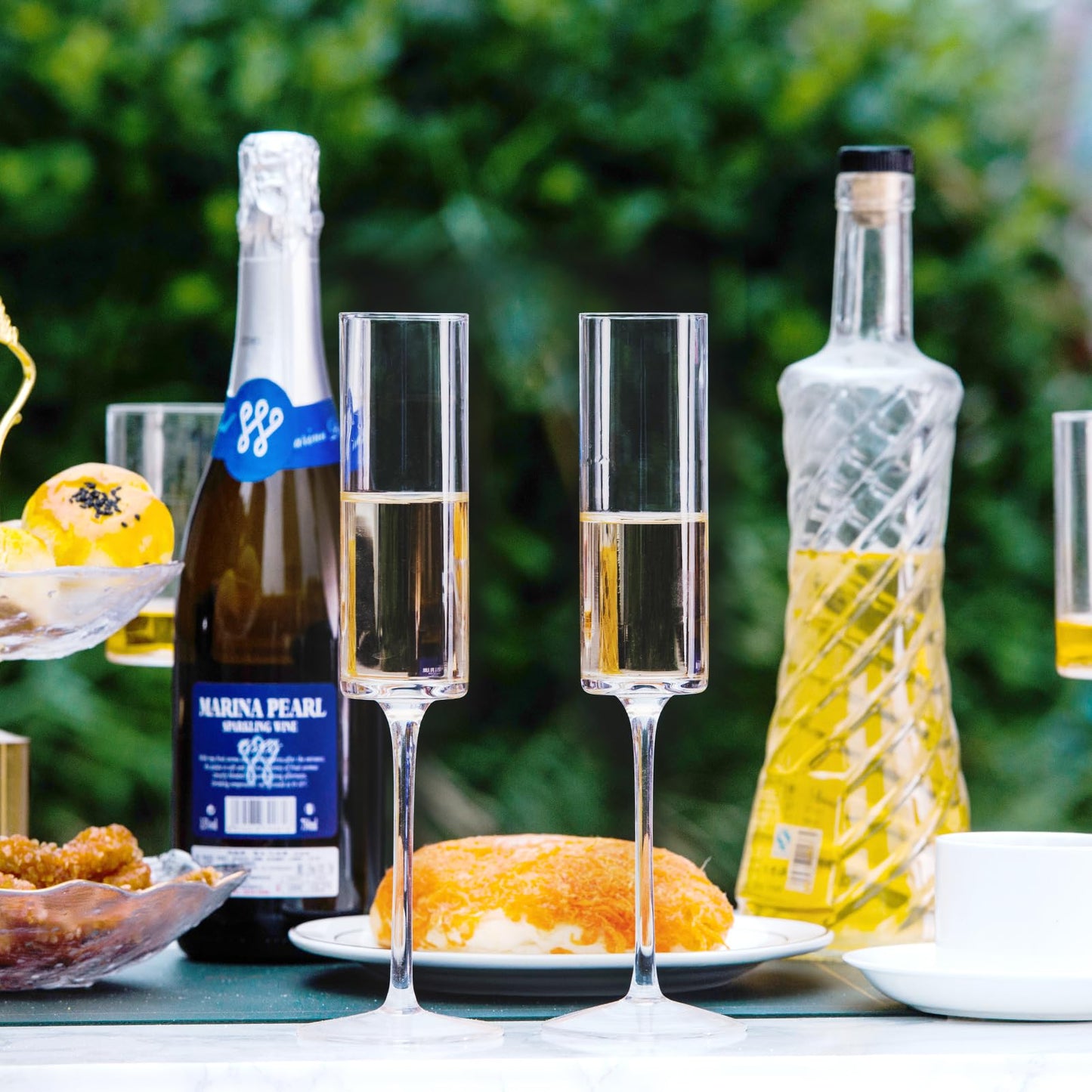 BACLIFE Crystal Champagne Flutes Set of 6 - Hand Blown Champagne Glasses with Long Stem - Elegant Sparkling Wine Stemware - Unique Gift for Birthday,Wedding, Mother’s Day - 6.5 oz, Clear