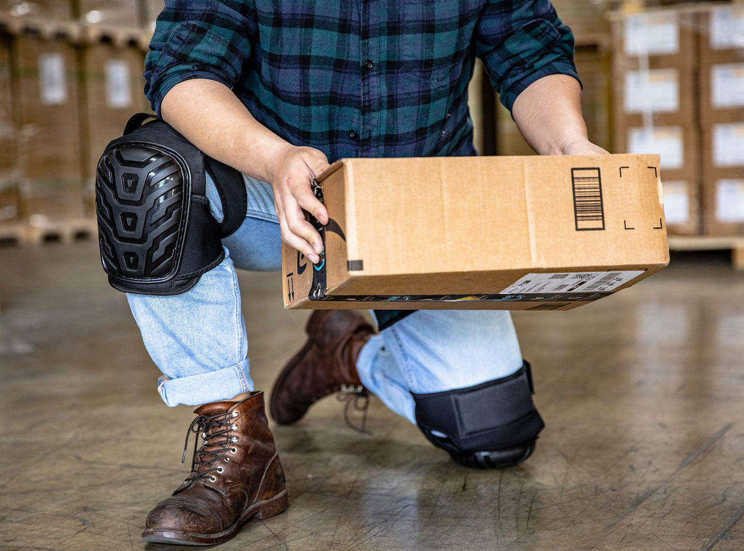 Professional Knee Pads for Work - Heavy Duty Foam Padding Kneepads for Construction, Gardening, Flooring with Comfortable Gel Cushion to Save Your Knees (Thigh High)