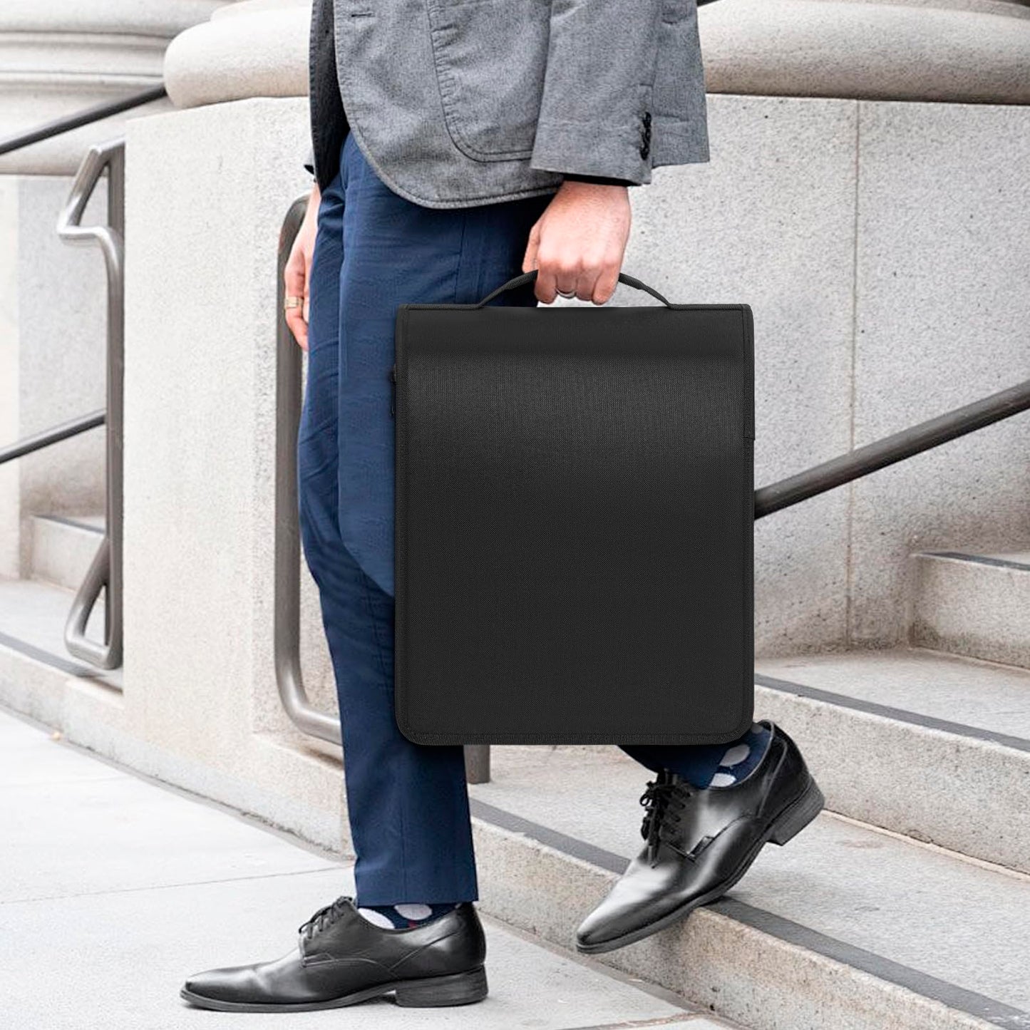 AKOZLIN DVD CD Storage Case with Extra Wide Title Cover Pages Portable Carrying Binder Holder Wallet Album DVD Case Protective Movie Media Storage Organizer 200 Disk Units, 100 Booklet Pockets,Black