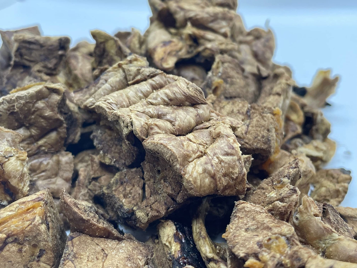 Bullsters Dog Treats Bones Chews Long Lasting for Aggressive Chewers All Natural Hickory Smoked Beef Dog Bones, 1 Ingredient with No Additives, No preservatives, Steroid Free, Oven Roasted and Delicious for Small, Medium, Large, Extra Large XL Dogs Beef M