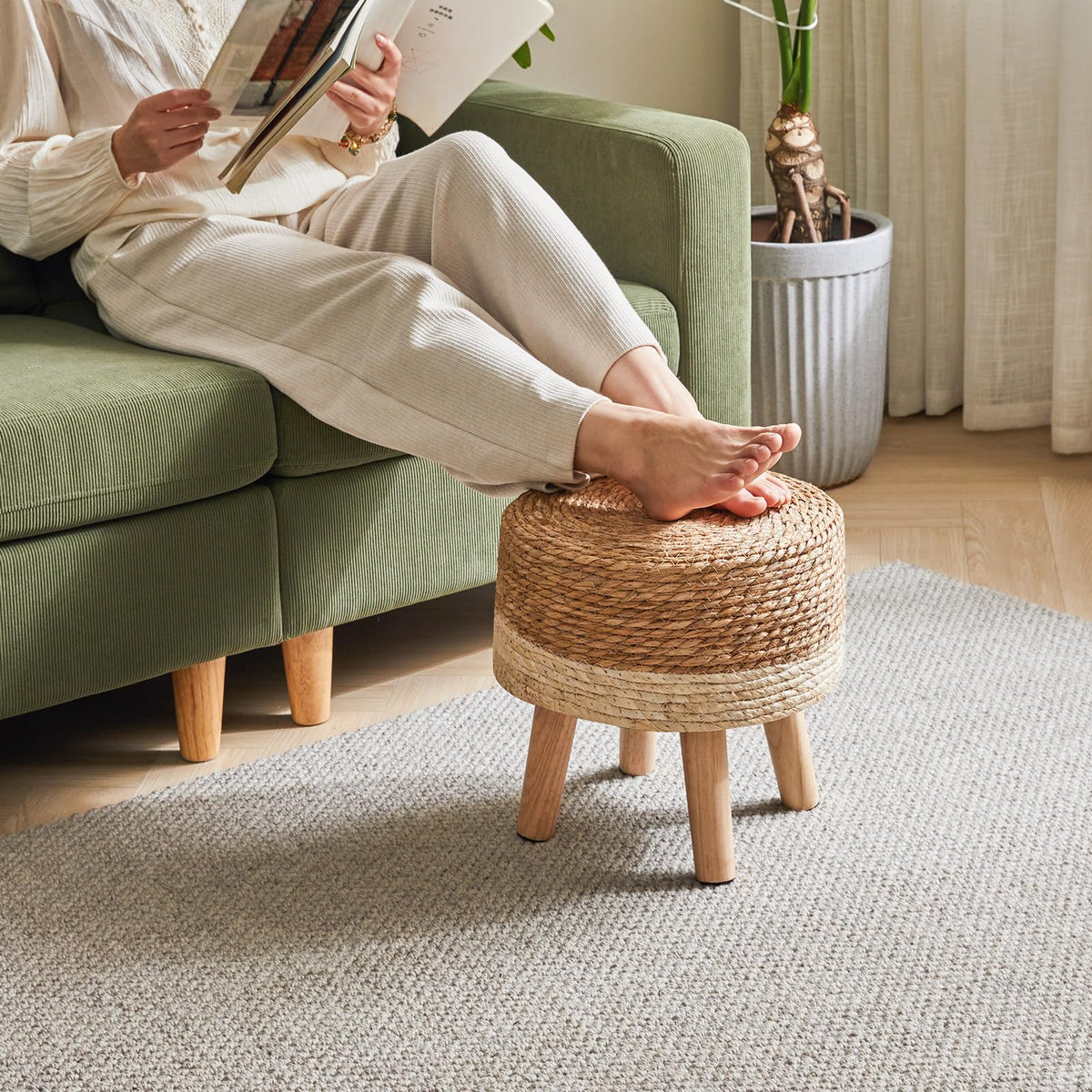 YMYNY Foot Stool Natural Seagrass Hand Weave, 12.6" Small Ottoman, Round Footrest for Living Room, Bedroom, Entryway, Change Shoes Stool, Non-Skid Wood Legs, Boho, Natural+White, UHBD027W