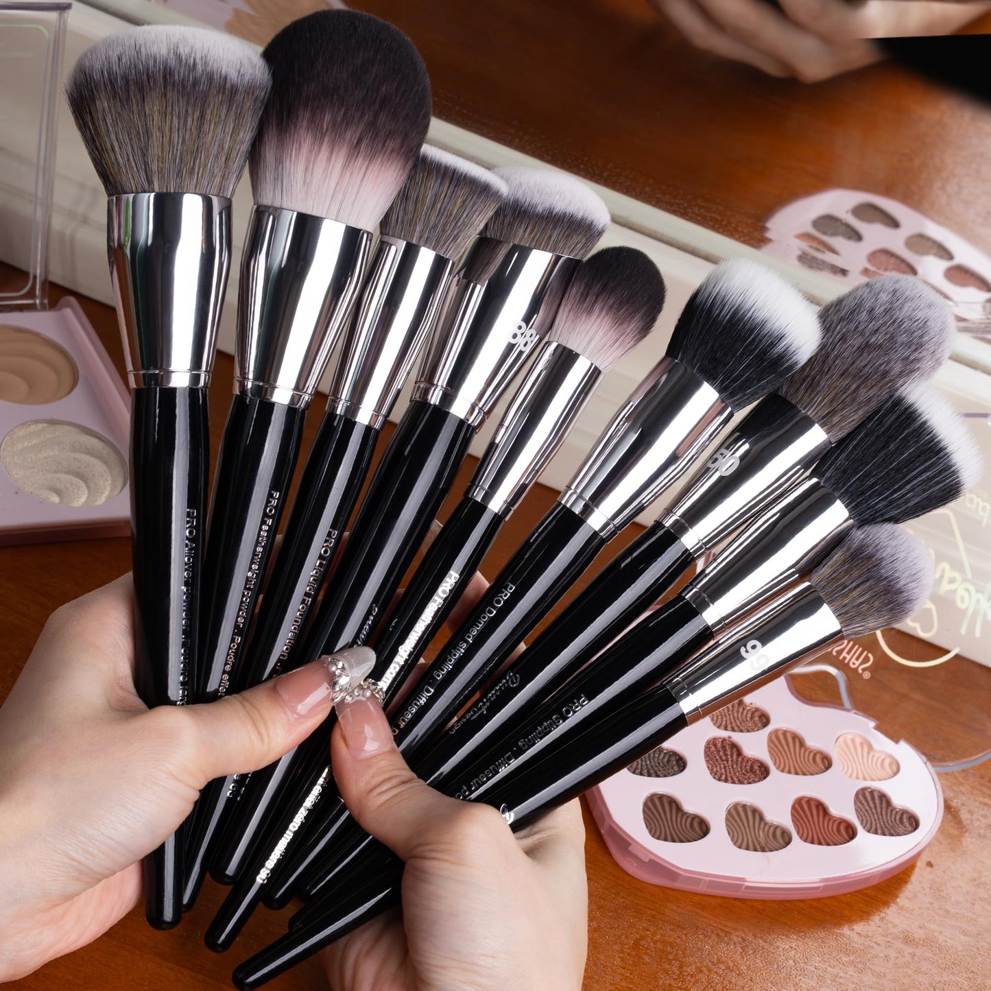 Bueart Design Professional Makeup Brush Set, 36 Pieces, Synthetic Fiber Brushes with Travel Case, Face and Eye Makeup Kit