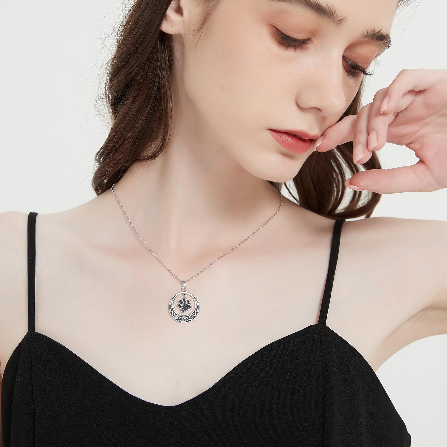 Paw Circle of Life Urn Necklace for Ashes Eternity 925 Sterling Silver Dog Cat Pet Ashes Necklace Keepsake for Ashes Memory Keepsake Jewelry for Women