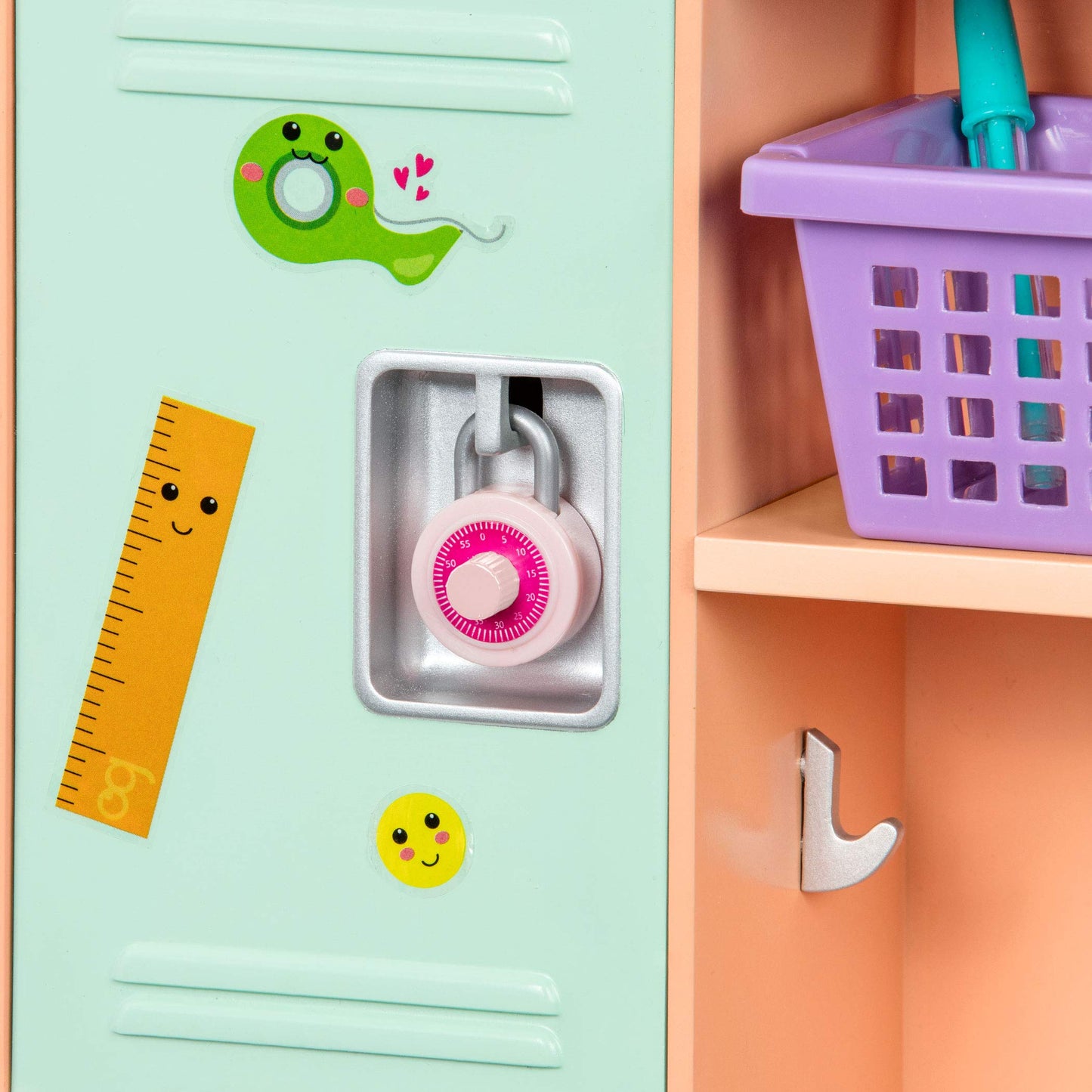 Our Generation – 18-inch Doll Accessories – School Locker – Classroom Supplies – Pretend Play – Kids Ages 3 And Up – Classroom Cool Locker Set